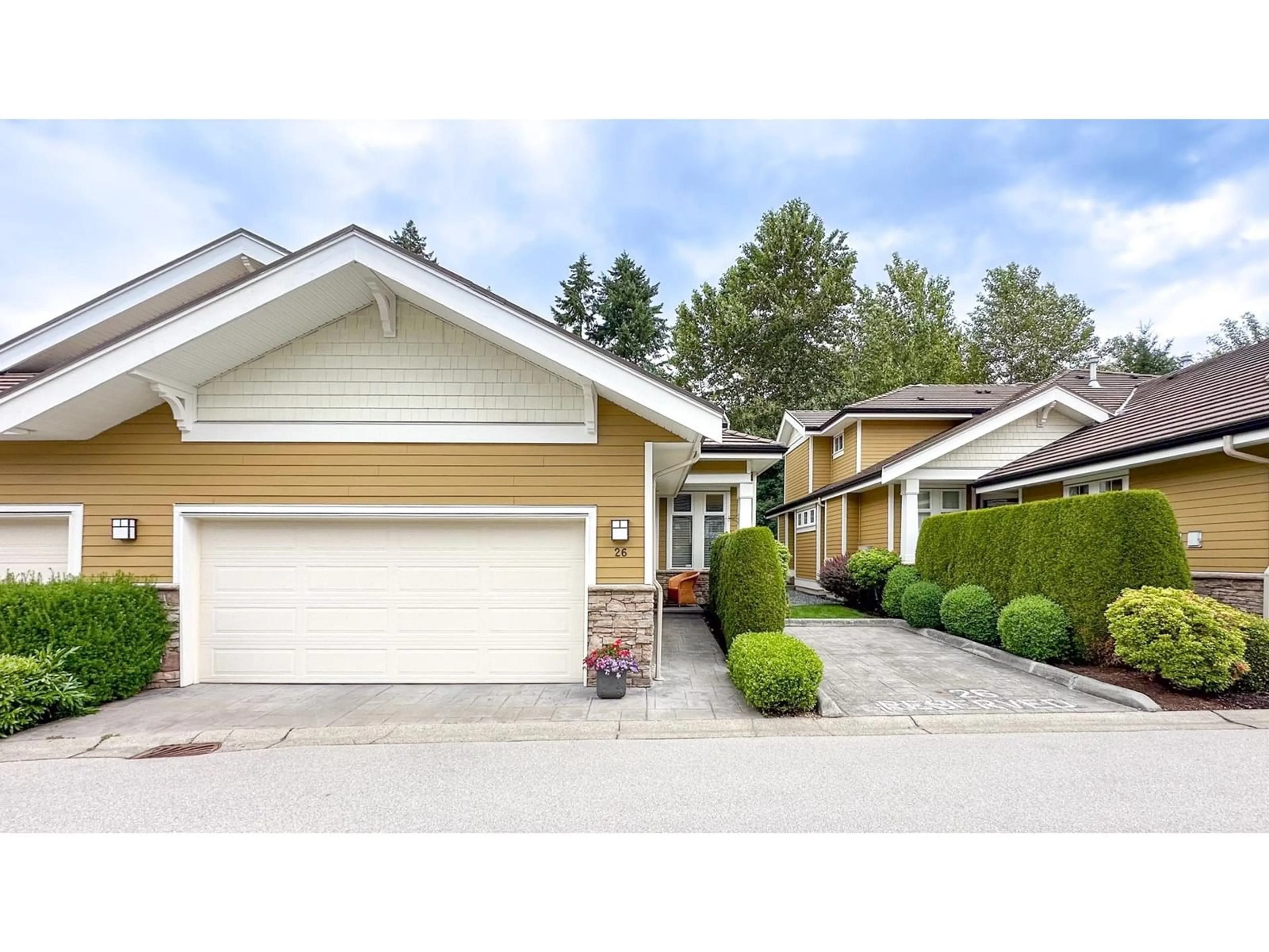 Home with vinyl exterior material, street for 26 - 14655 32, Surrey British Columbia V4P3R6