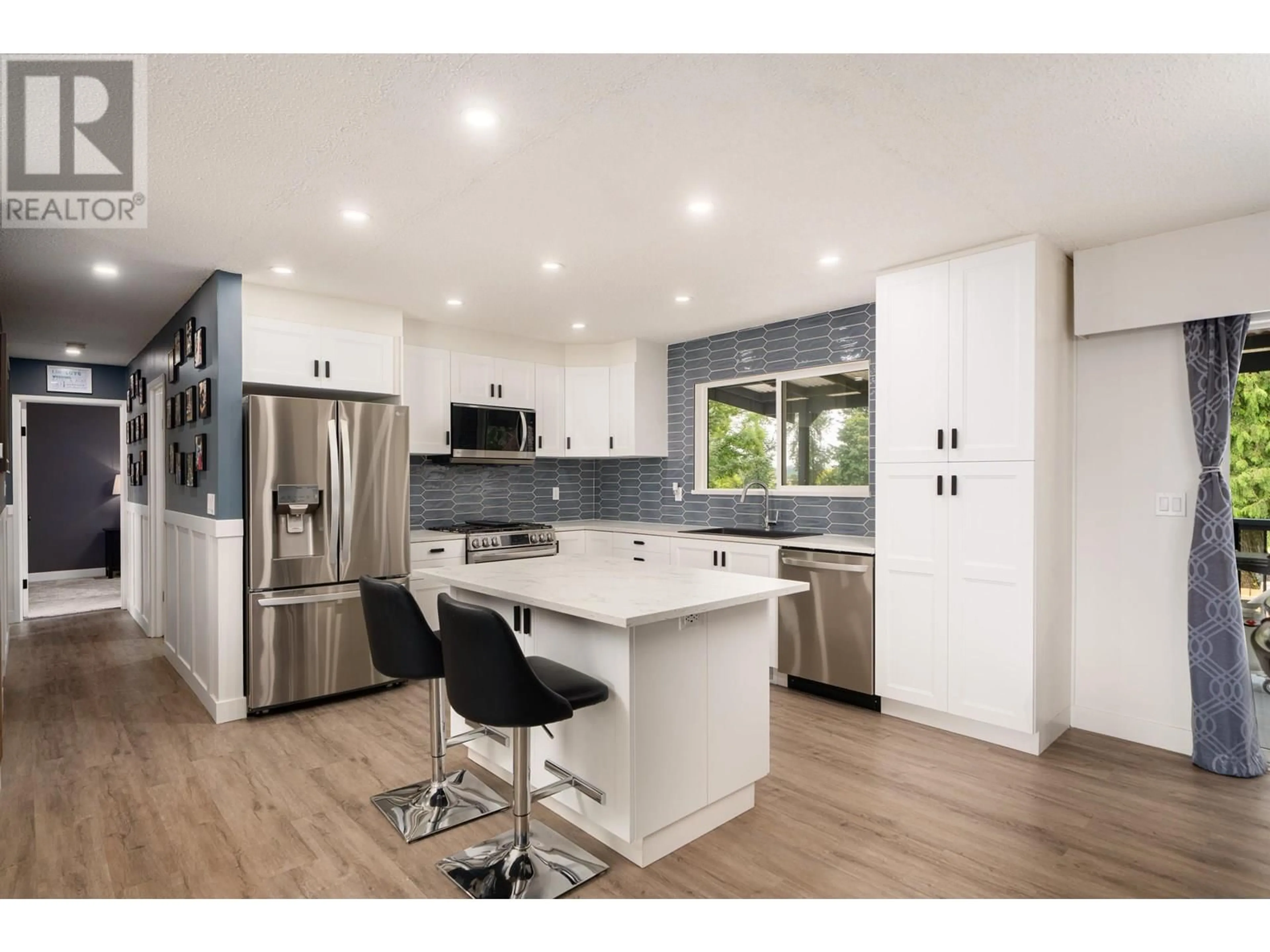 Open concept kitchen, unknown for 11567 196B STREET, Pitt Meadows British Columbia V3Y1P2
