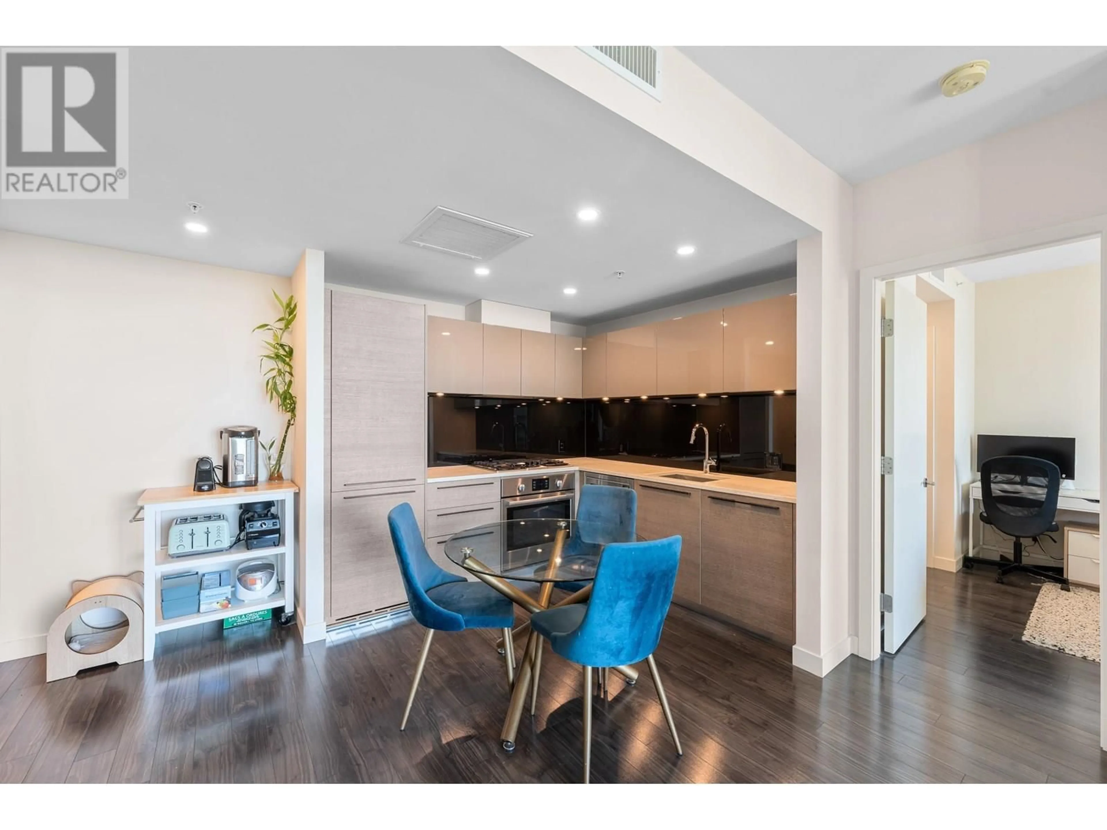 Open concept kitchen, unknown for 1705 - 6383 MCKAY AVENUE, Burnaby British Columbia V5H0H8