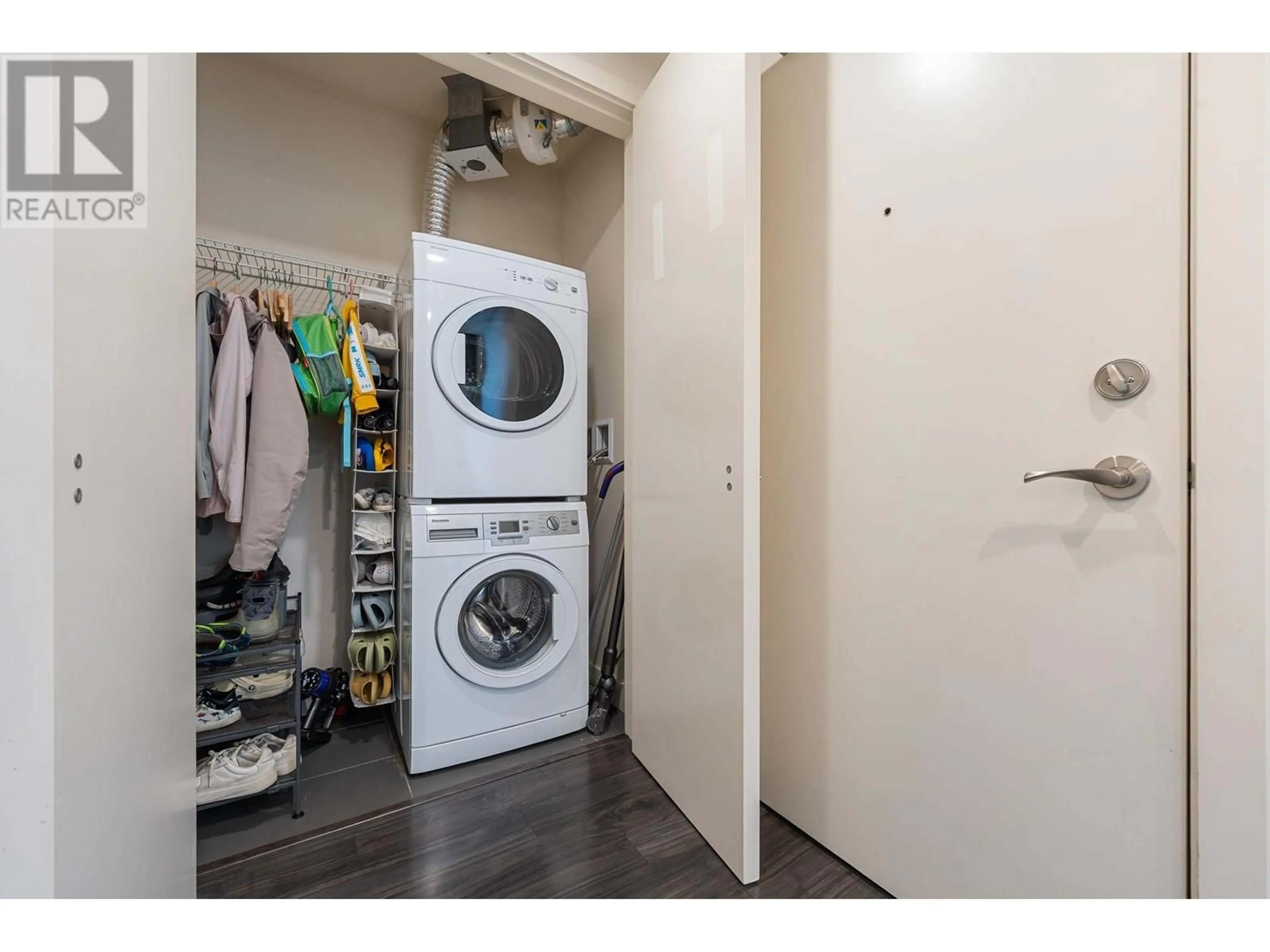 Laundry room for 1705 - 6383 MCKAY AVENUE, Burnaby British Columbia V5H0H8