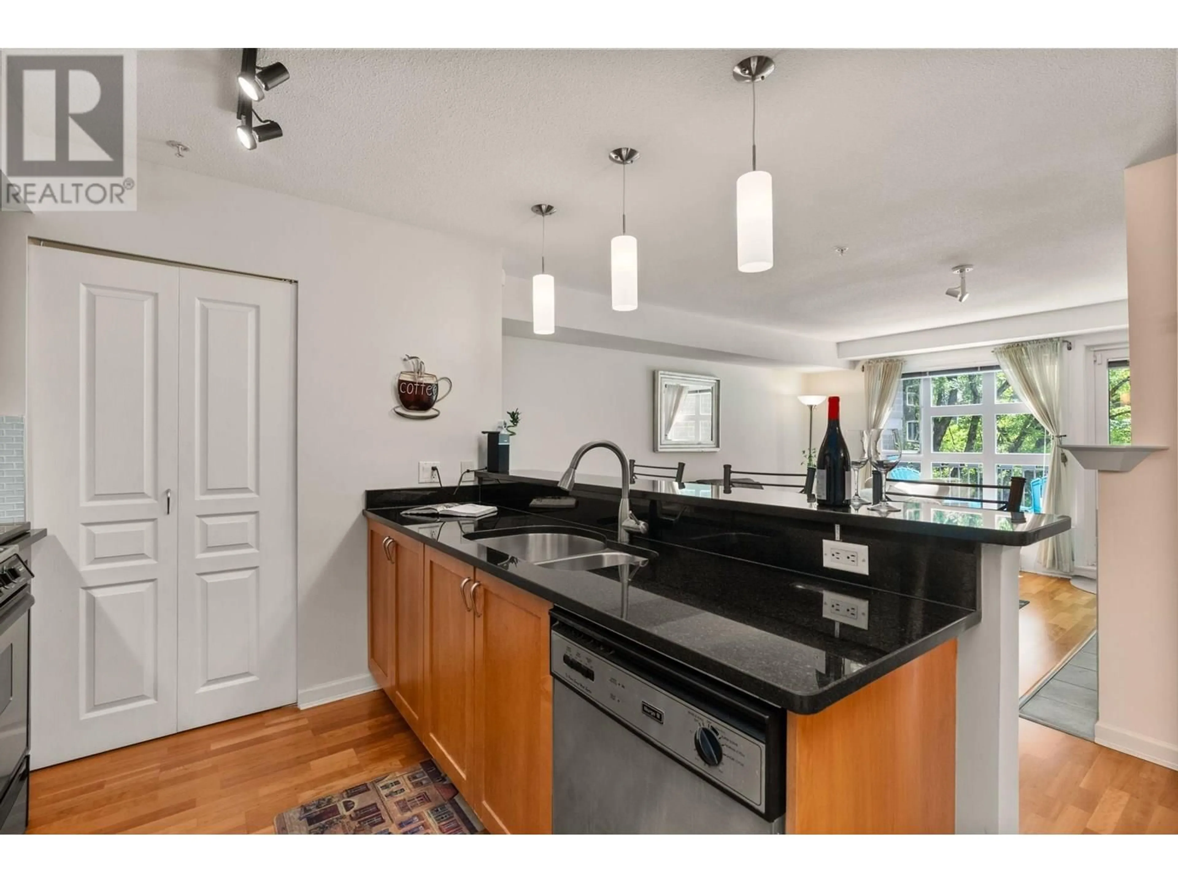 Open concept kitchen, unknown for 308 - 2161 12TH AVENUE, Vancouver British Columbia V6K4S7