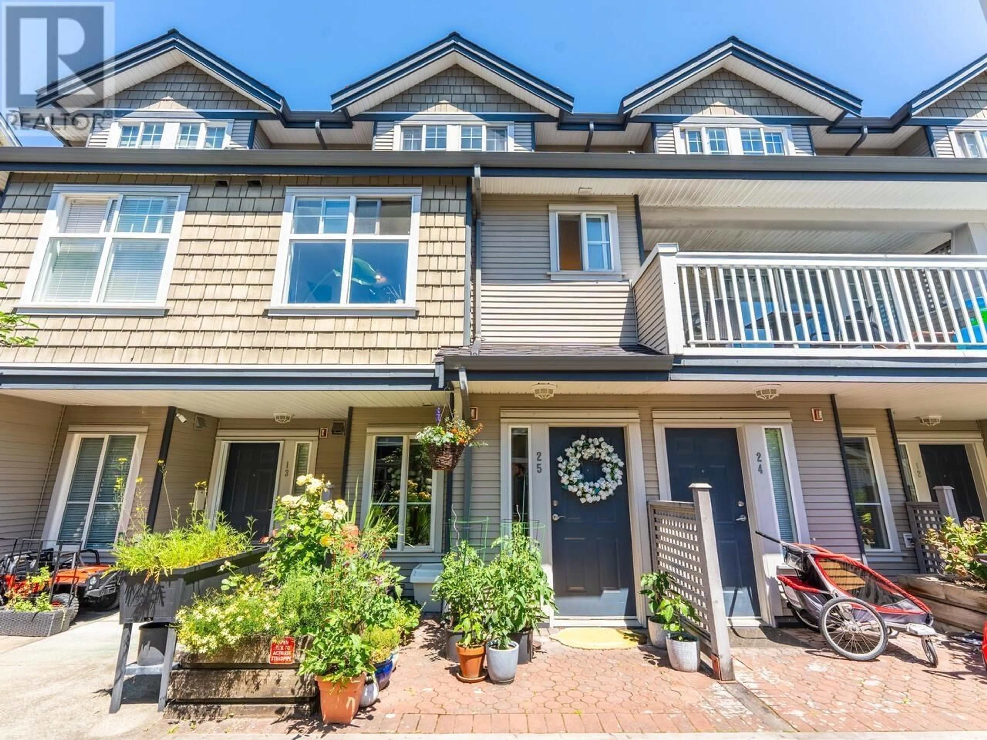 Unknown for 25 - 230 TENTH STREET, New Westminster British Columbia V3M3X9