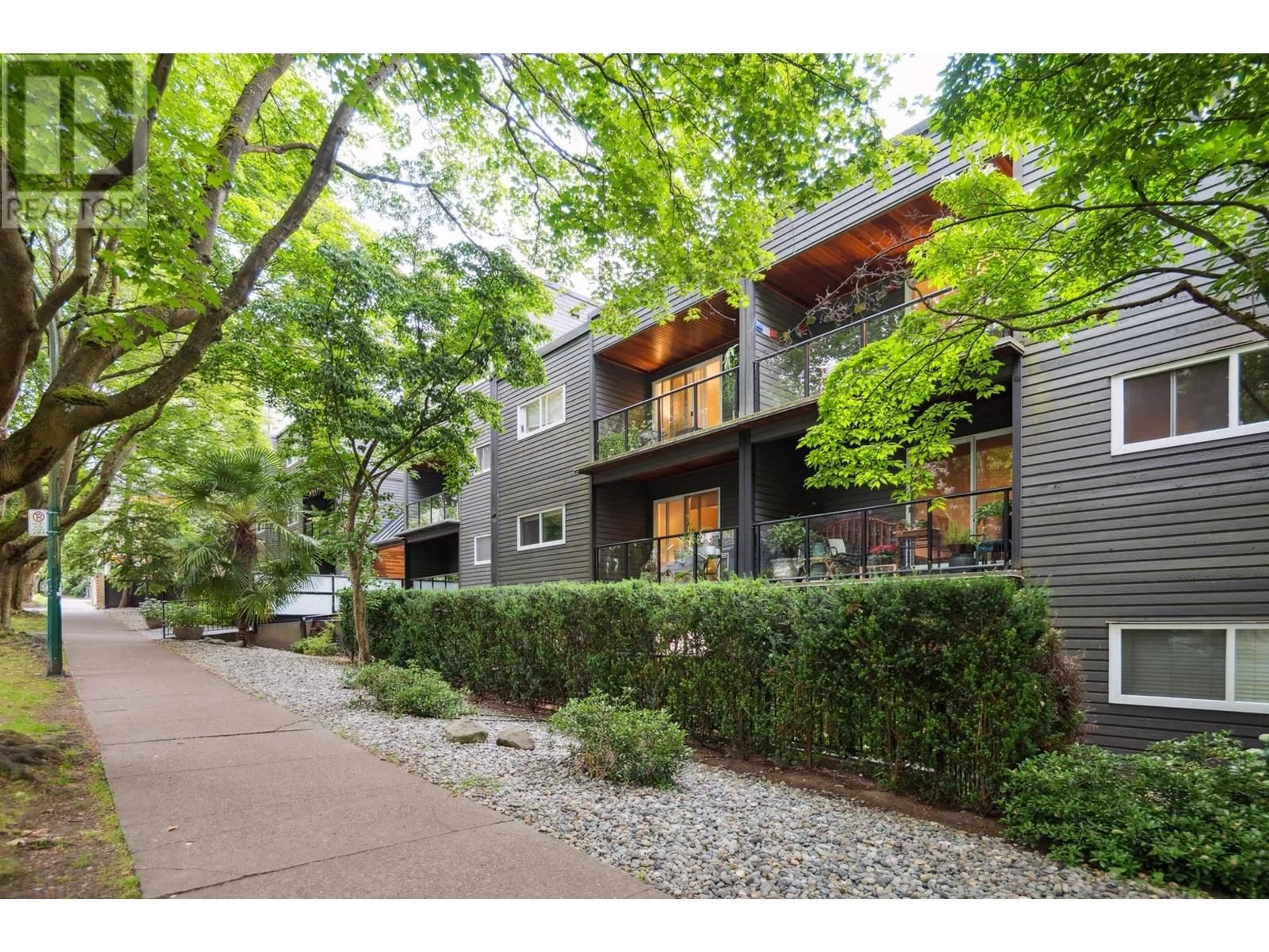 Home with brick exterior material, street for 219 - 1550 BARCLAY STREET, Vancouver British Columbia V6G3B1