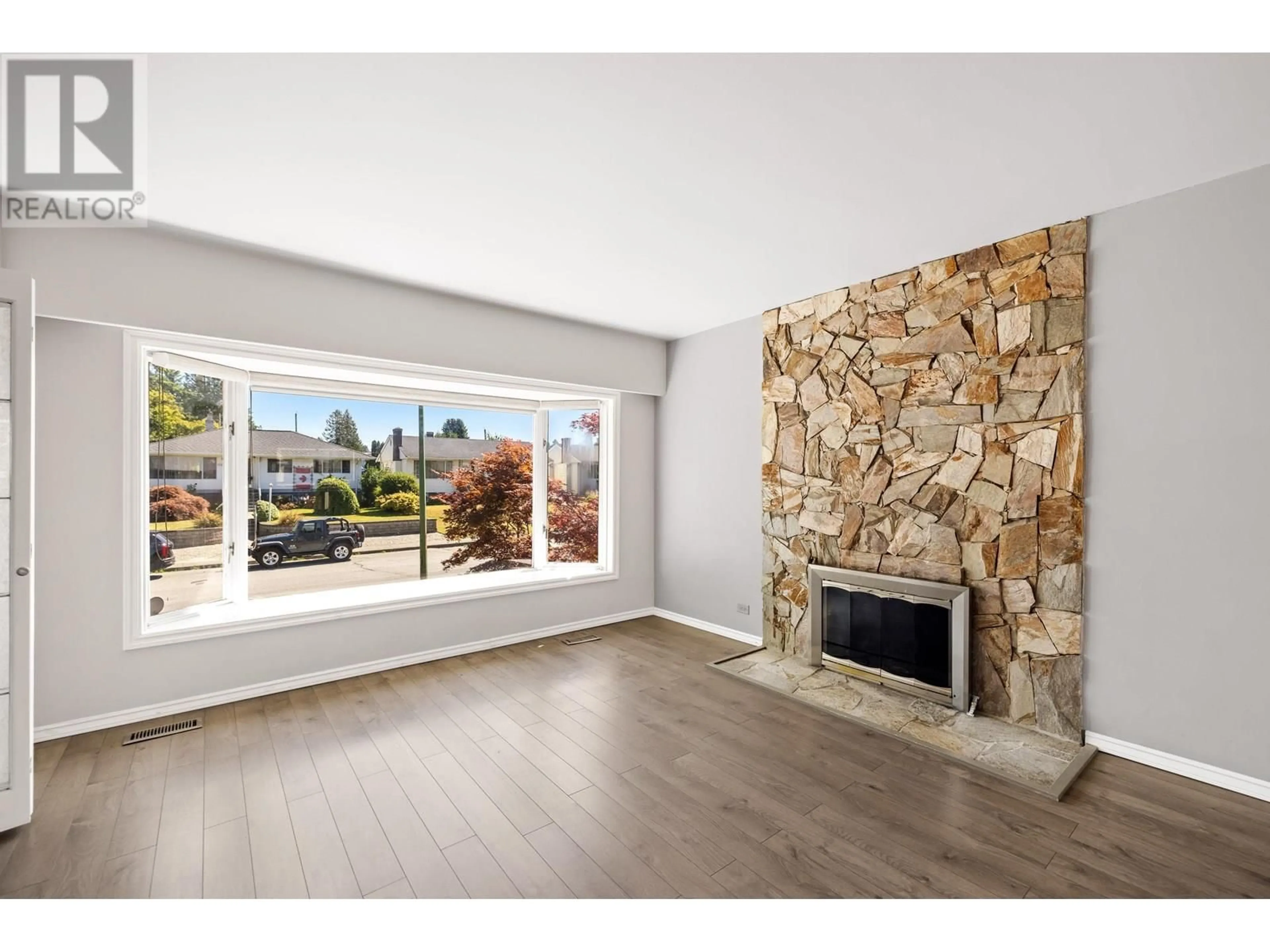 Unknown for 6791 HUMPHRIES AVENUE, Burnaby British Columbia V5E3J2