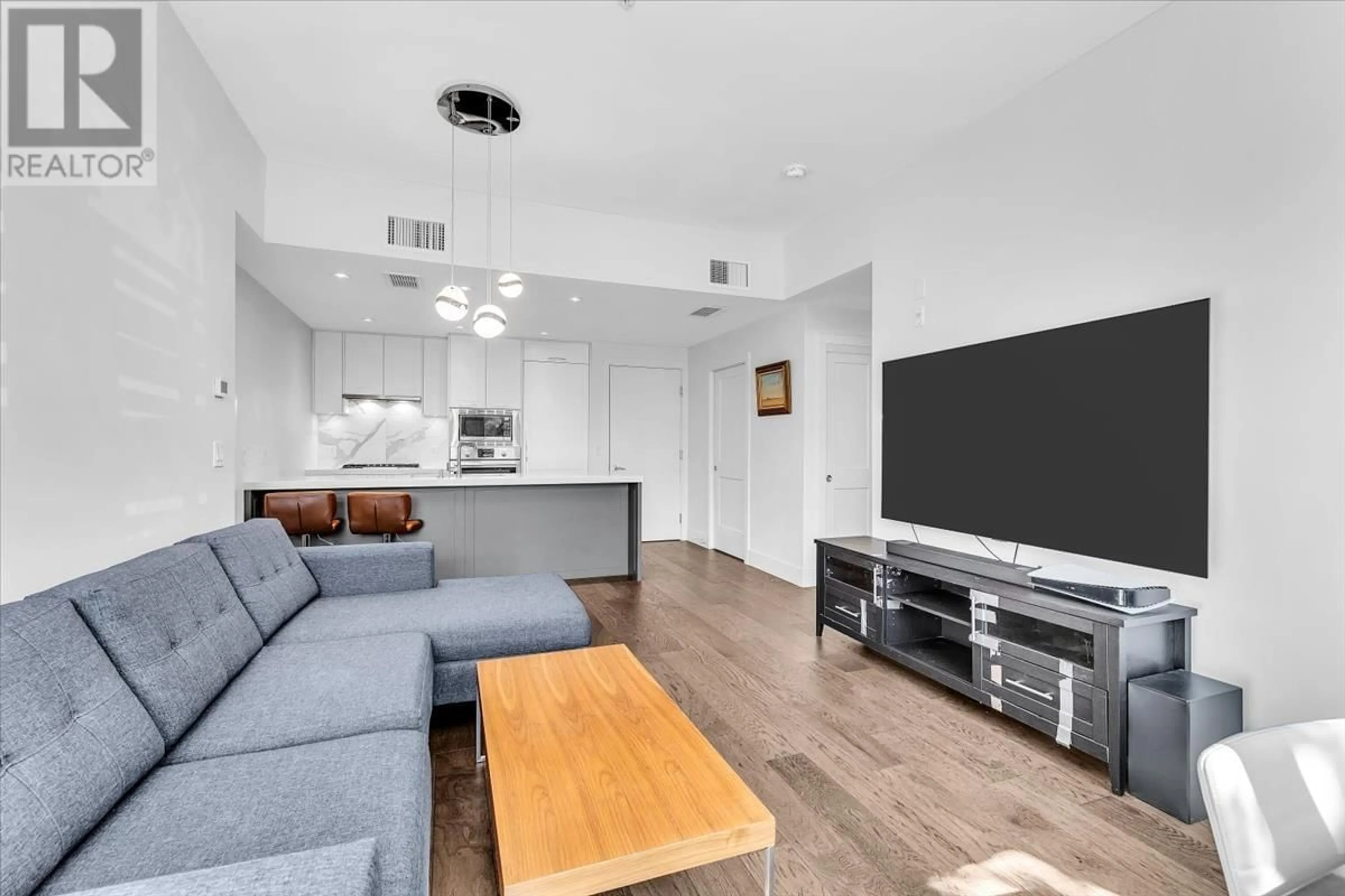 Living room with furniture, unknown for 101 - 7878 GRANVILLE STREET, Vancouver British Columbia V6P4Z2