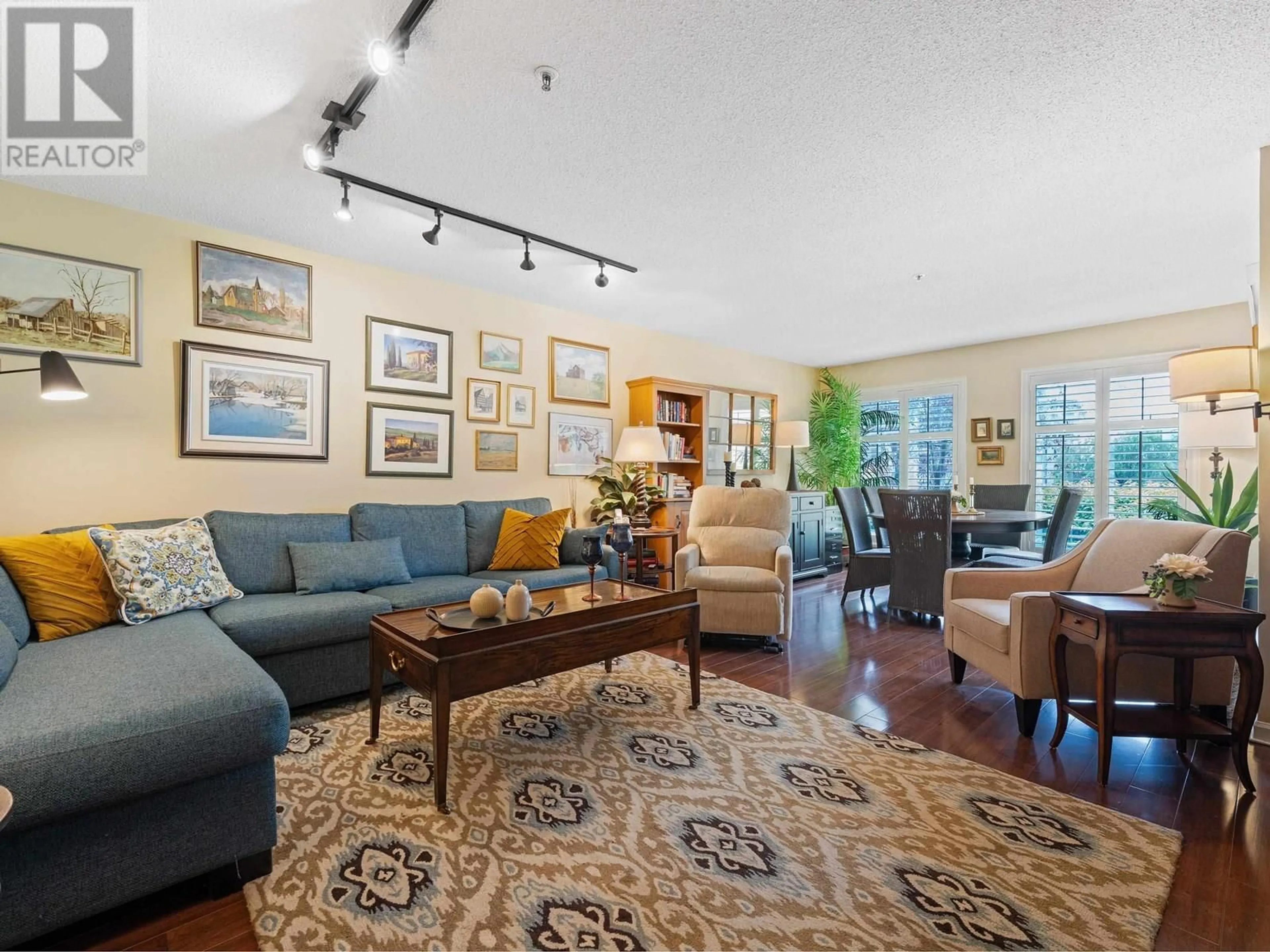 Living room with furniture, unknown for 6 - 2150 MARINE DRIVE, West Vancouver British Columbia V7V1K3