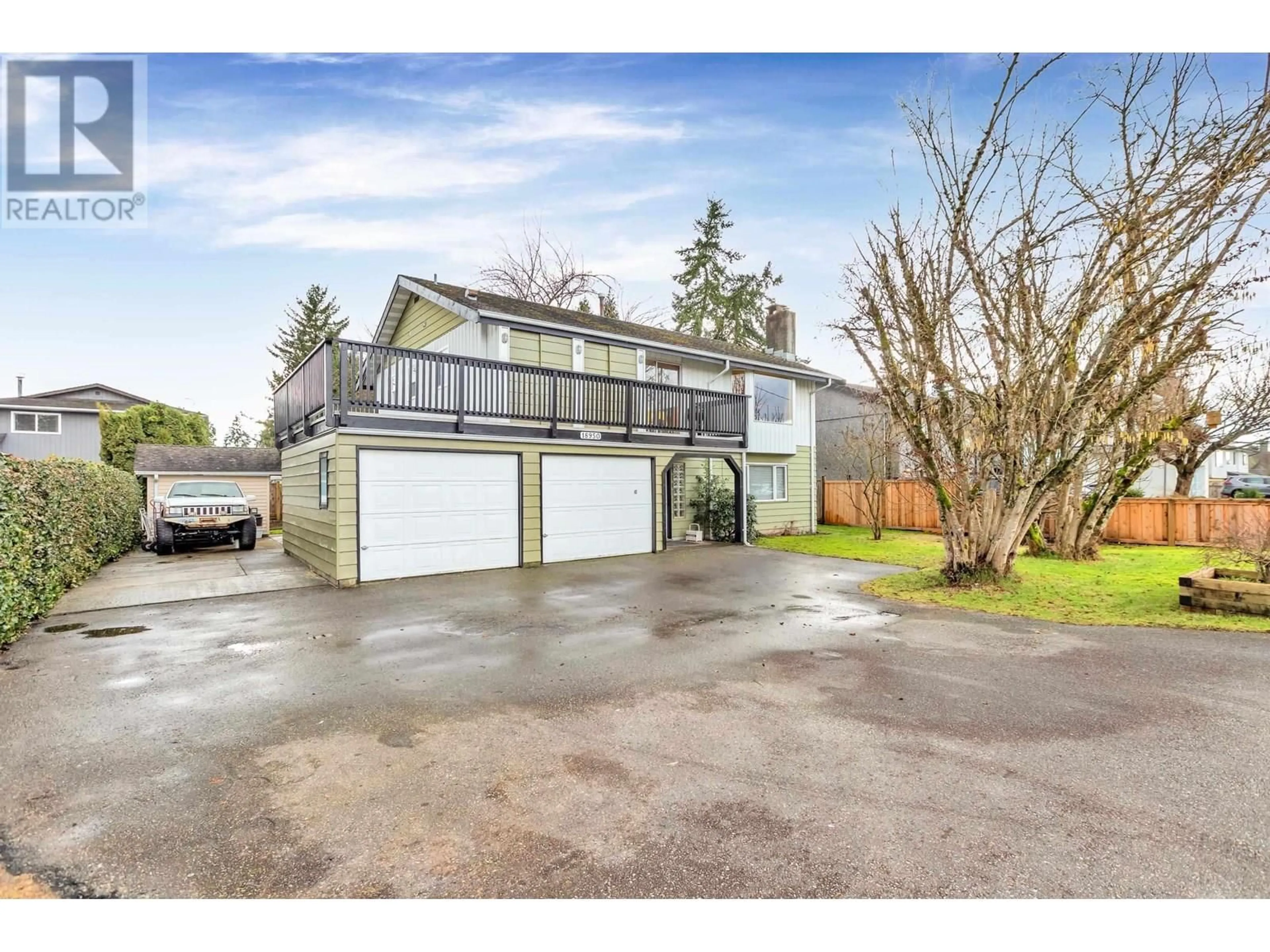 A pic from outside/outdoor area/front of a property/back of a property/a pic from drone, street for 18950 FORD ROAD, Pitt Meadows British Columbia V3Y1X1