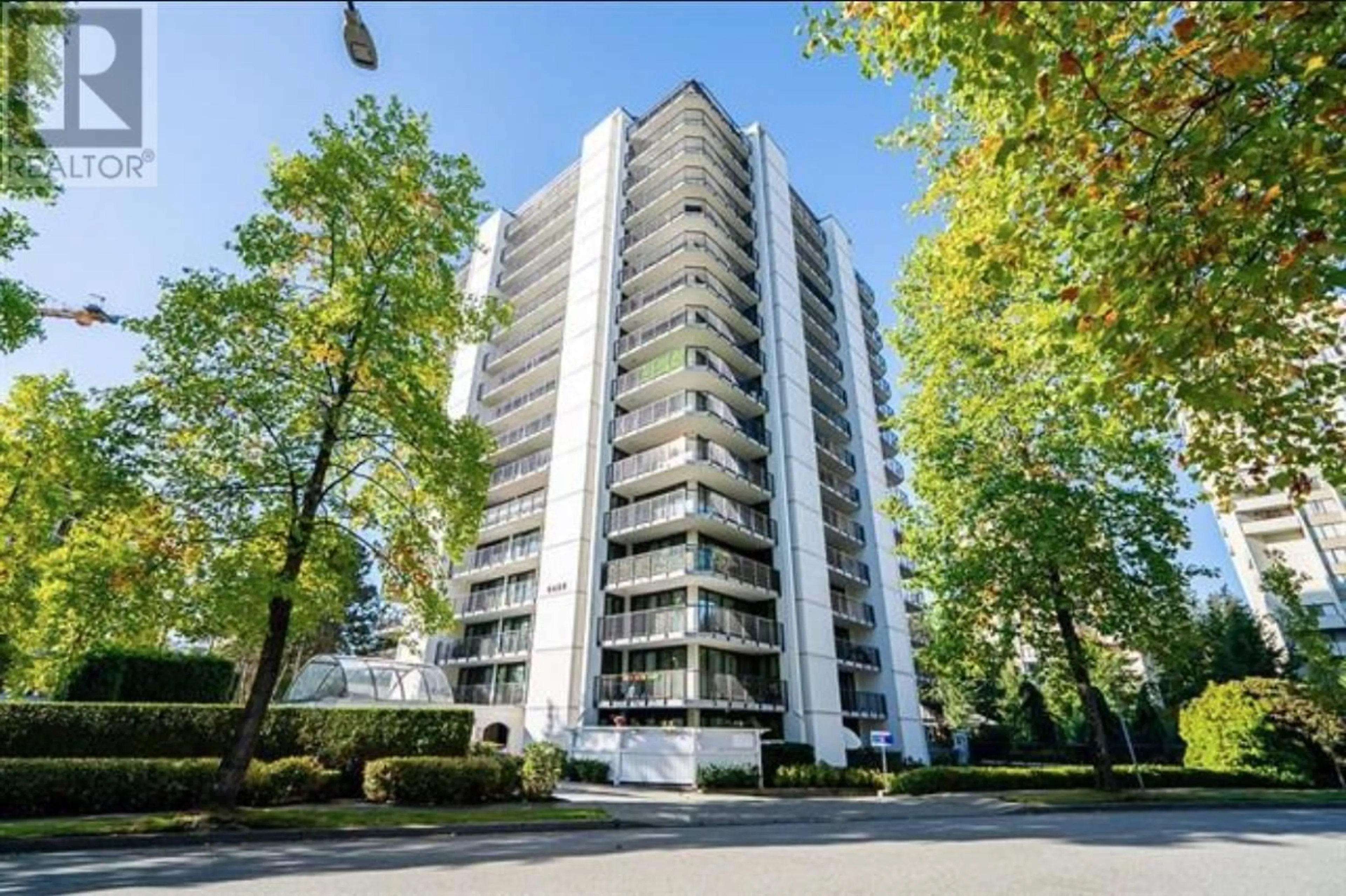 A pic from outside/outdoor area/front of a property/back of a property/a pic from drone, building for 503 - 6455 WILLINGDON AVENUE, Burnaby British Columbia V5H4E4