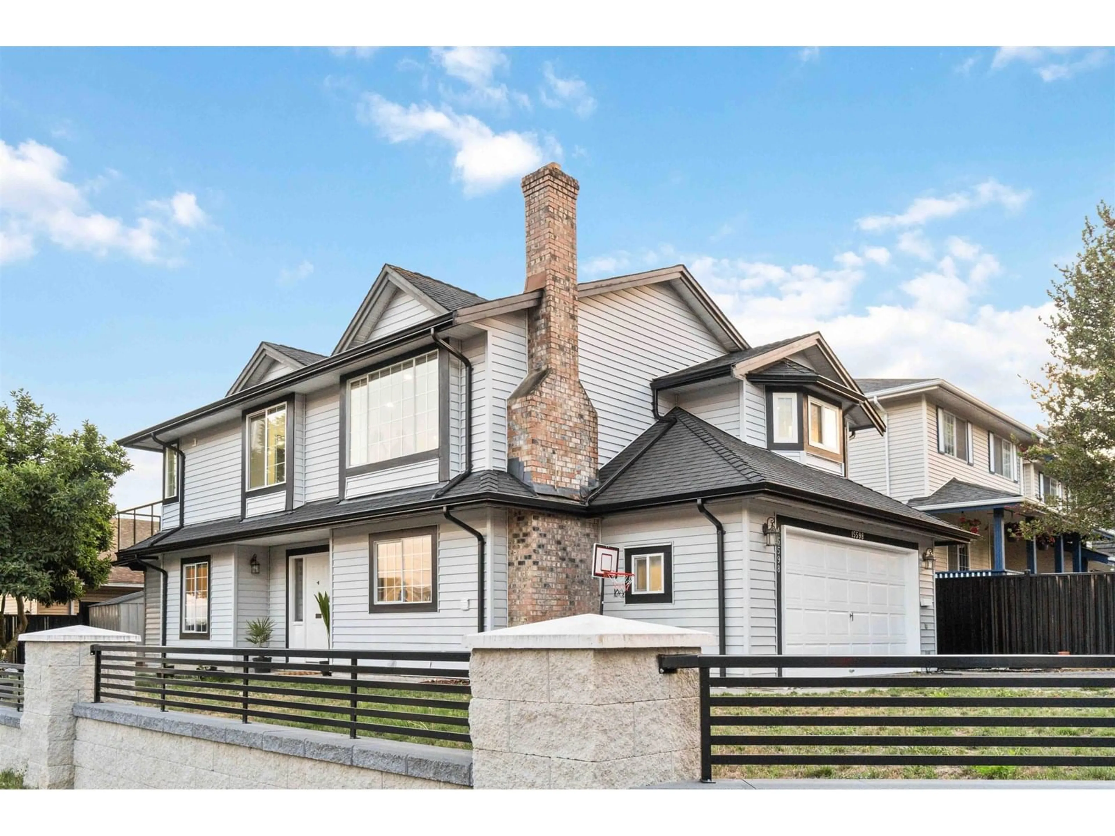 Home with brick exterior material, street for 15598 ROPER, White Rock British Columbia V4B2G5