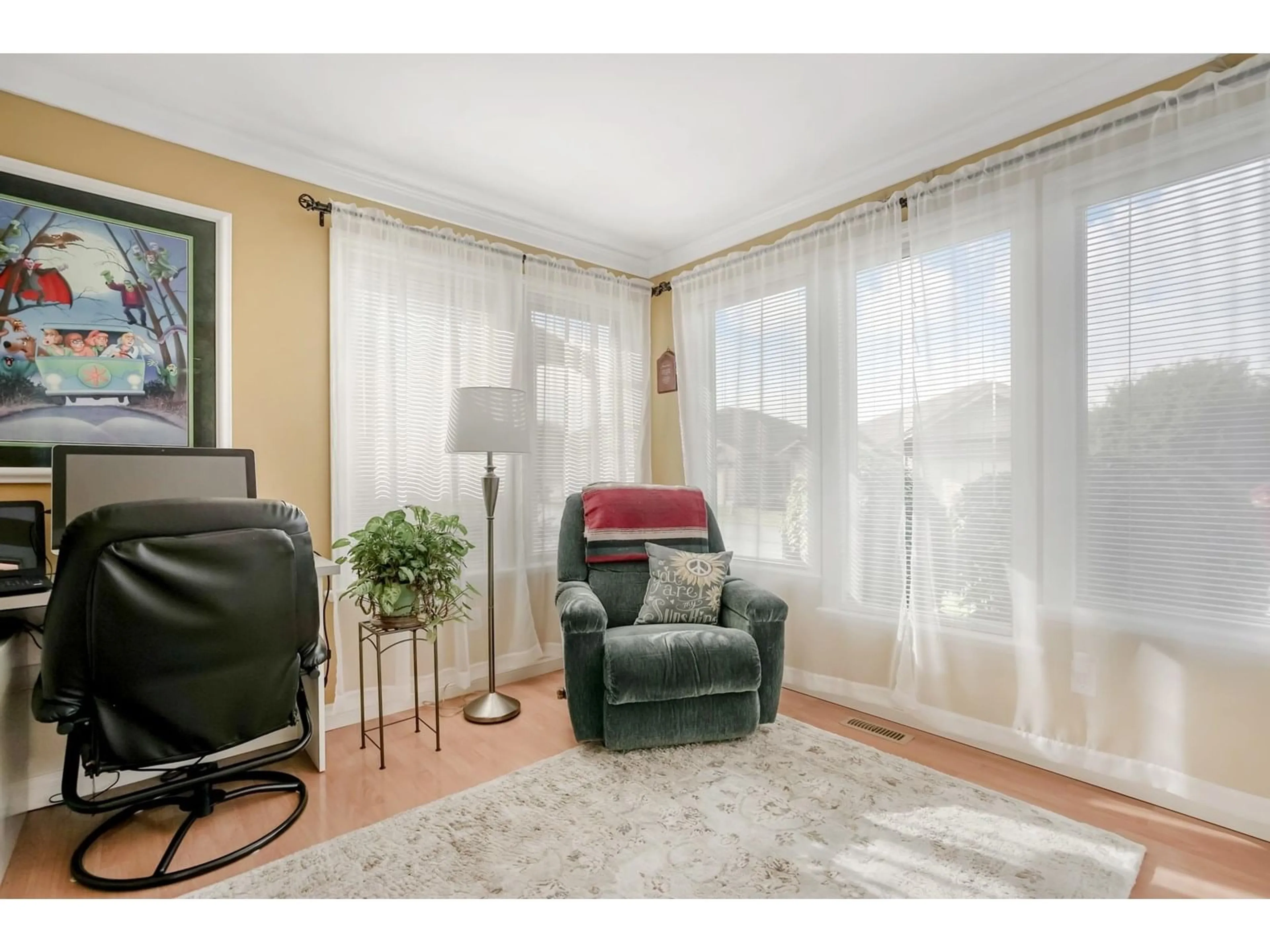 Living room with furniture, unknown for 52 - 46000 THOMAS ROAD, Chilliwack British Columbia V2R5W6