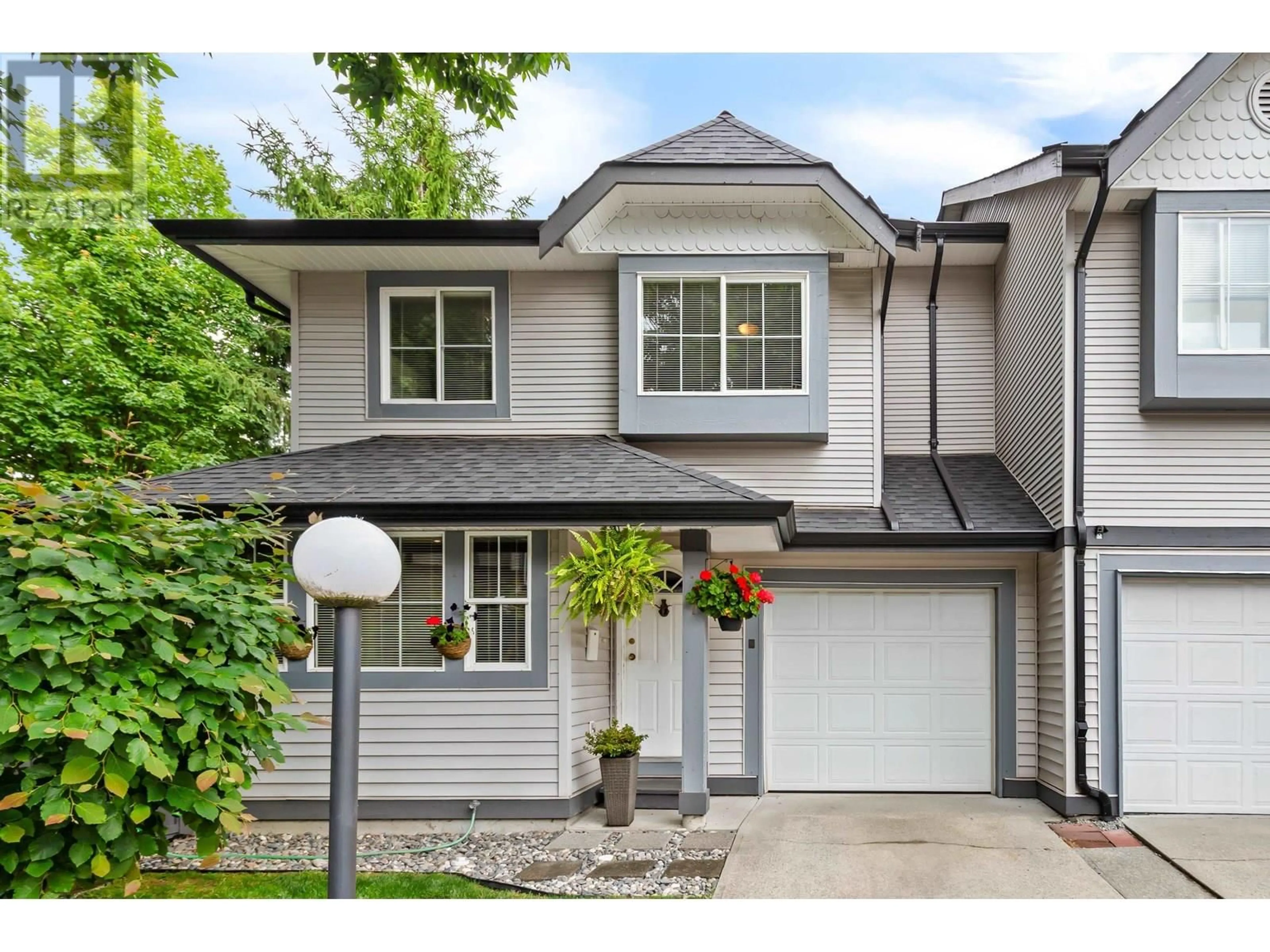 Home with vinyl exterior material, street for 7 - 21015 118 AVENUE, Maple Ridge British Columbia V2X8B7