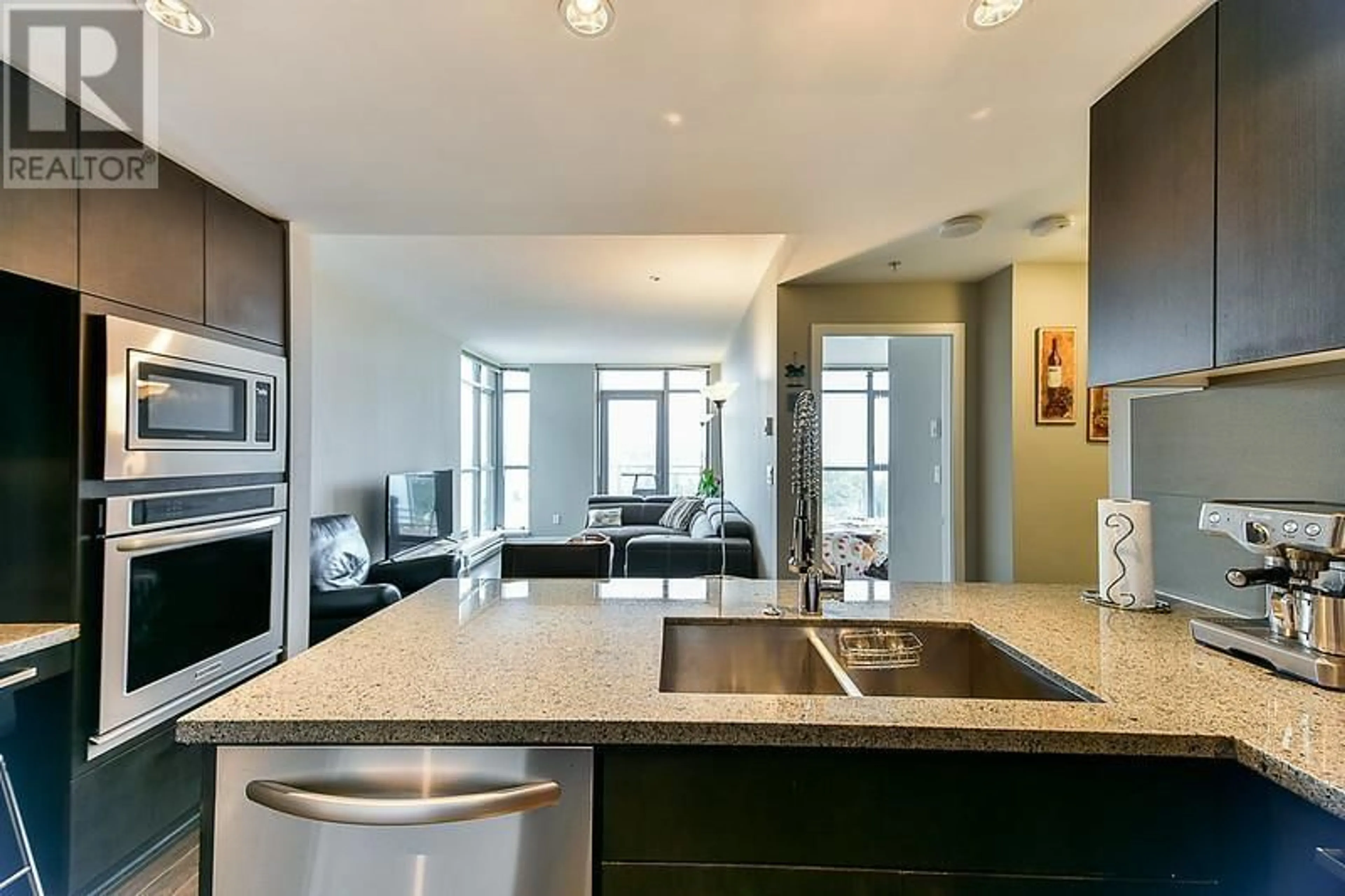 Open concept kitchen, unknown for 2605 - 3008 GLEN DRIVE, Coquitlam British Columbia V3B0J5