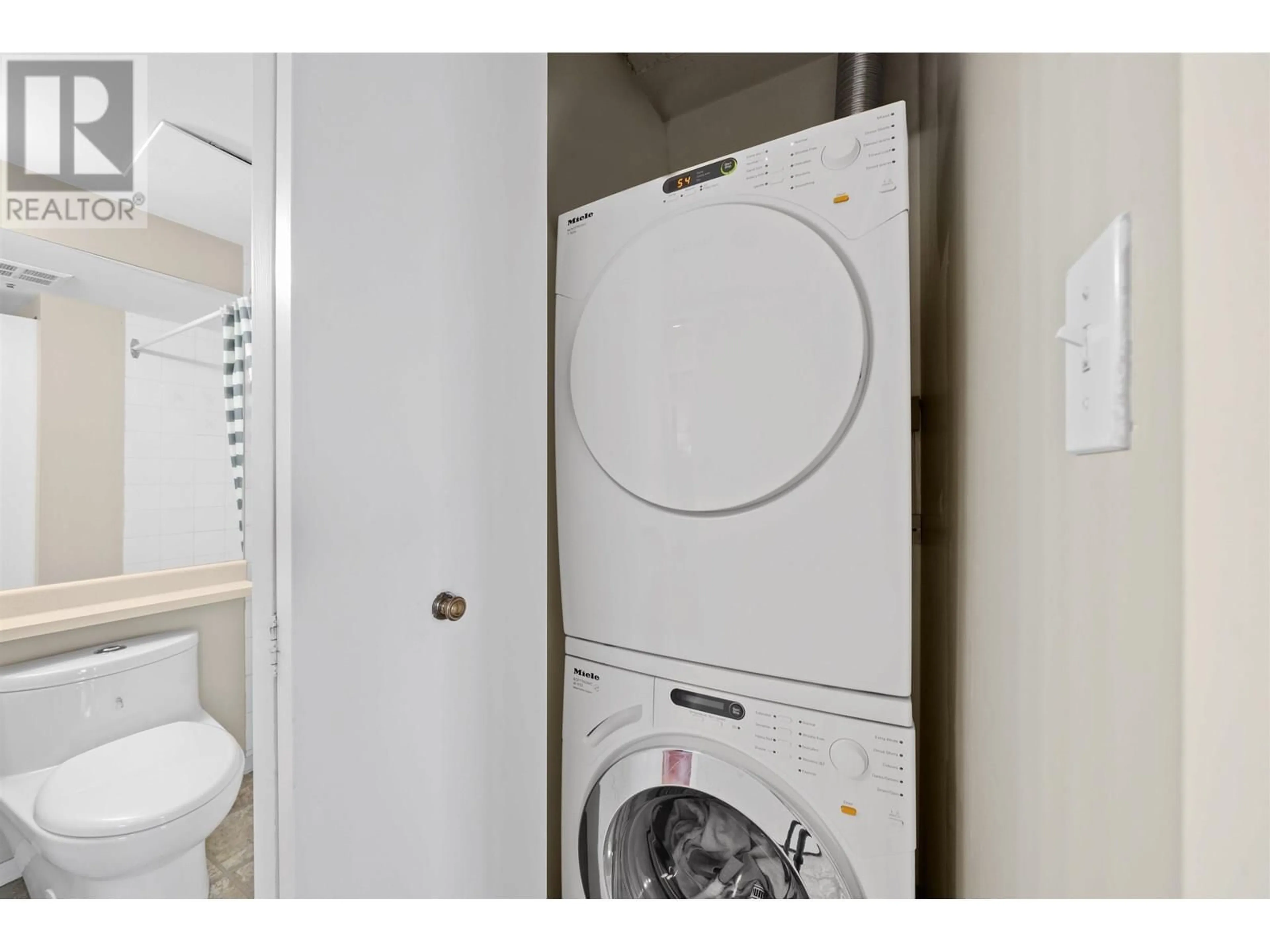Laundry room for PH05 - 838 AGNES STREET, New Westminster British Columbia V3M6R3