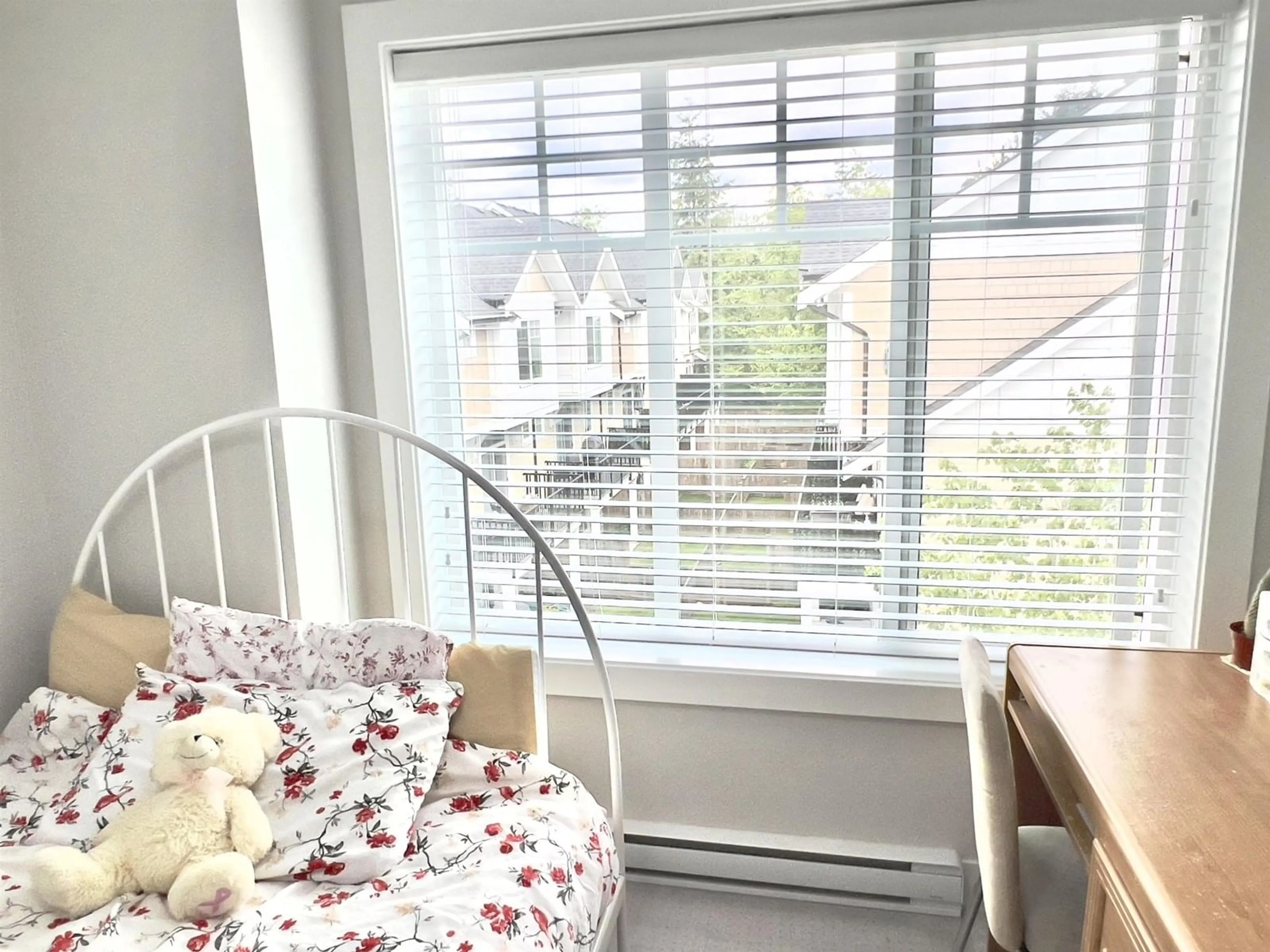 Bedroom with bed, wood/laminate floor for 3 - 7056 192, Surrey British Columbia V4N6S6