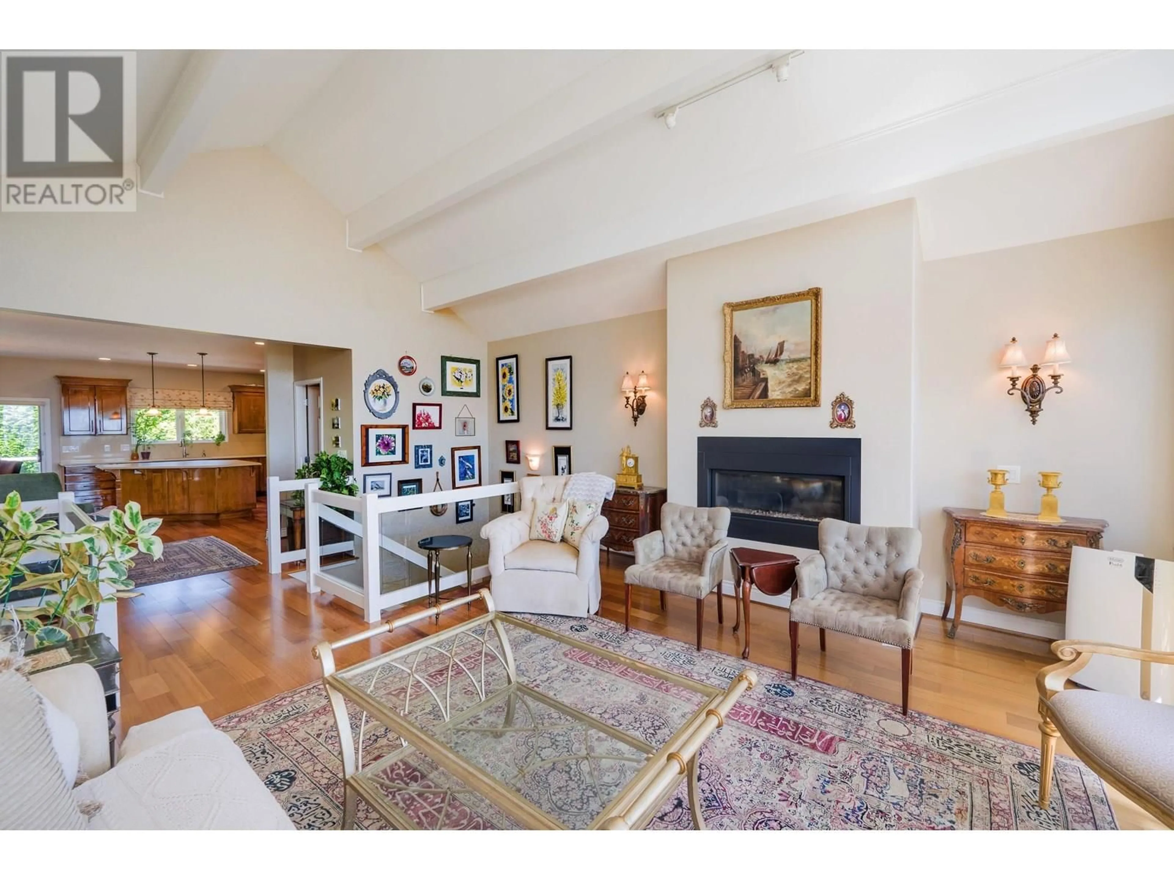 Living room with furniture, unknown for 2349 MARINE DRIVE, West Vancouver British Columbia V7V1K9
