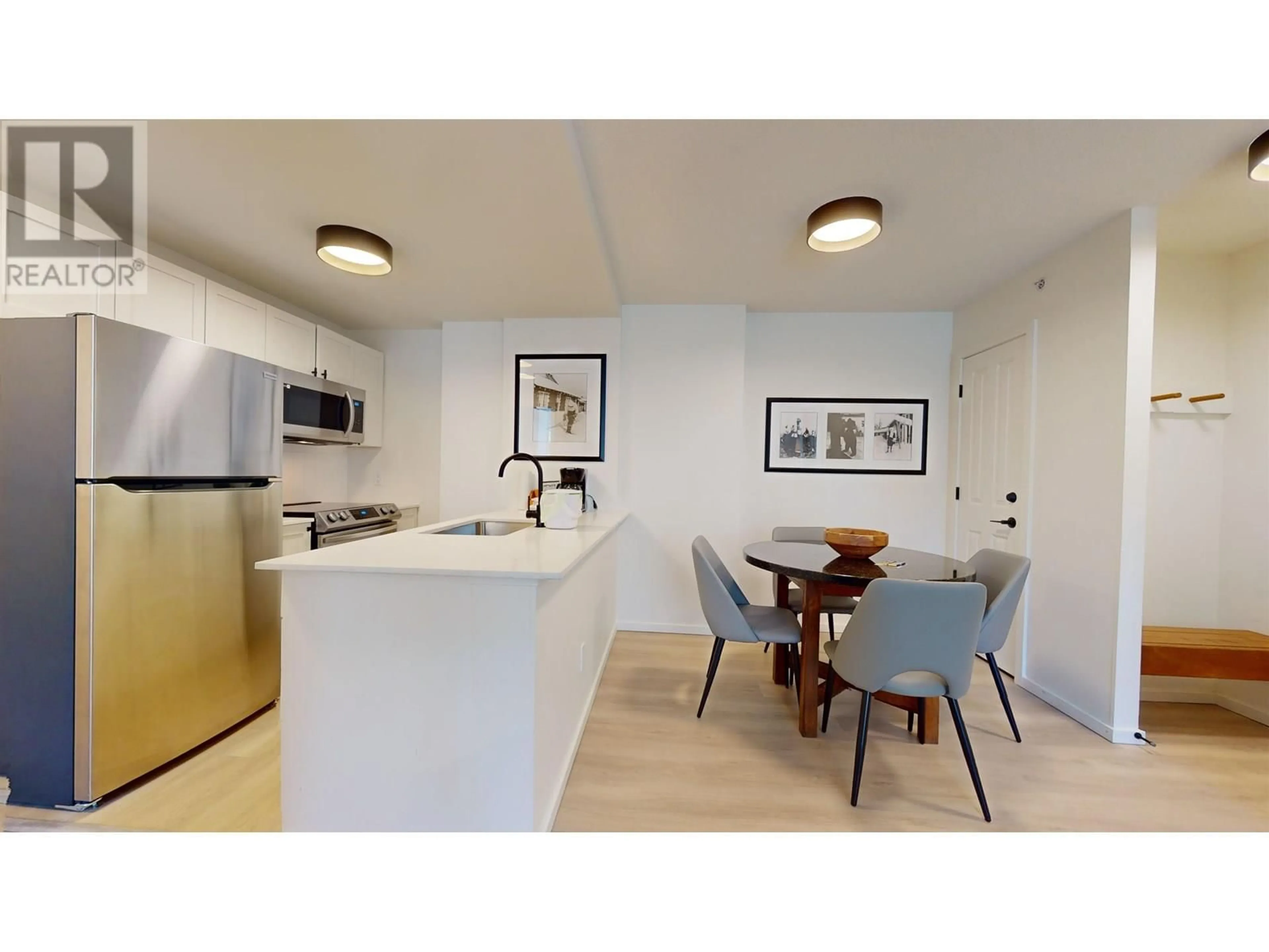 Open concept kitchen, unknown for 615 - 4315 NORTHLANDS BOULEVARD, Whistler British Columbia V8E1C1
