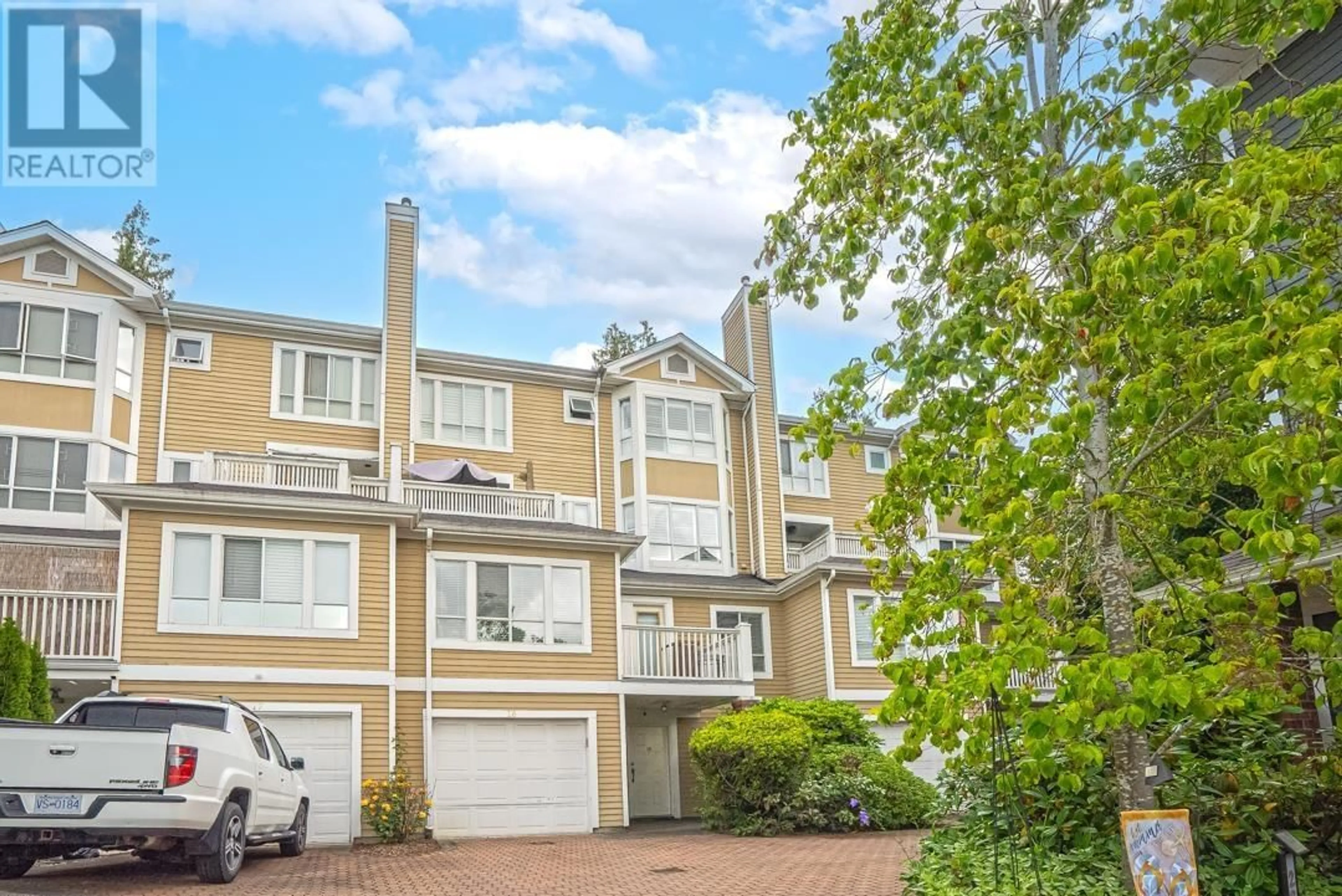 Unknown for 18 - 2658 MORNINGSTAR CRESCENT, Vancouver British Columbia V5S4P4