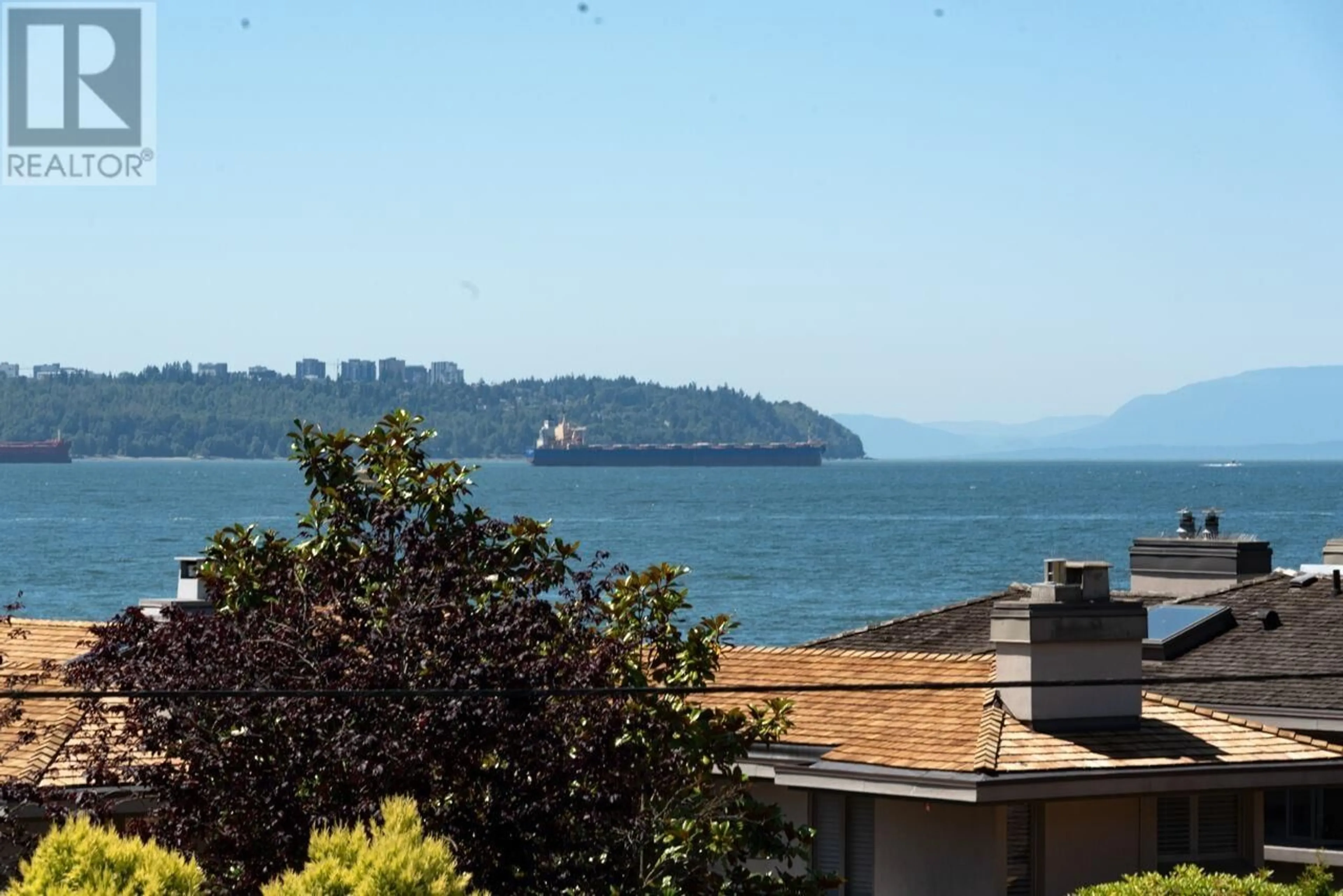 Unknown for 203 - 225 24TH STREET, West Vancouver British Columbia V7V4G9