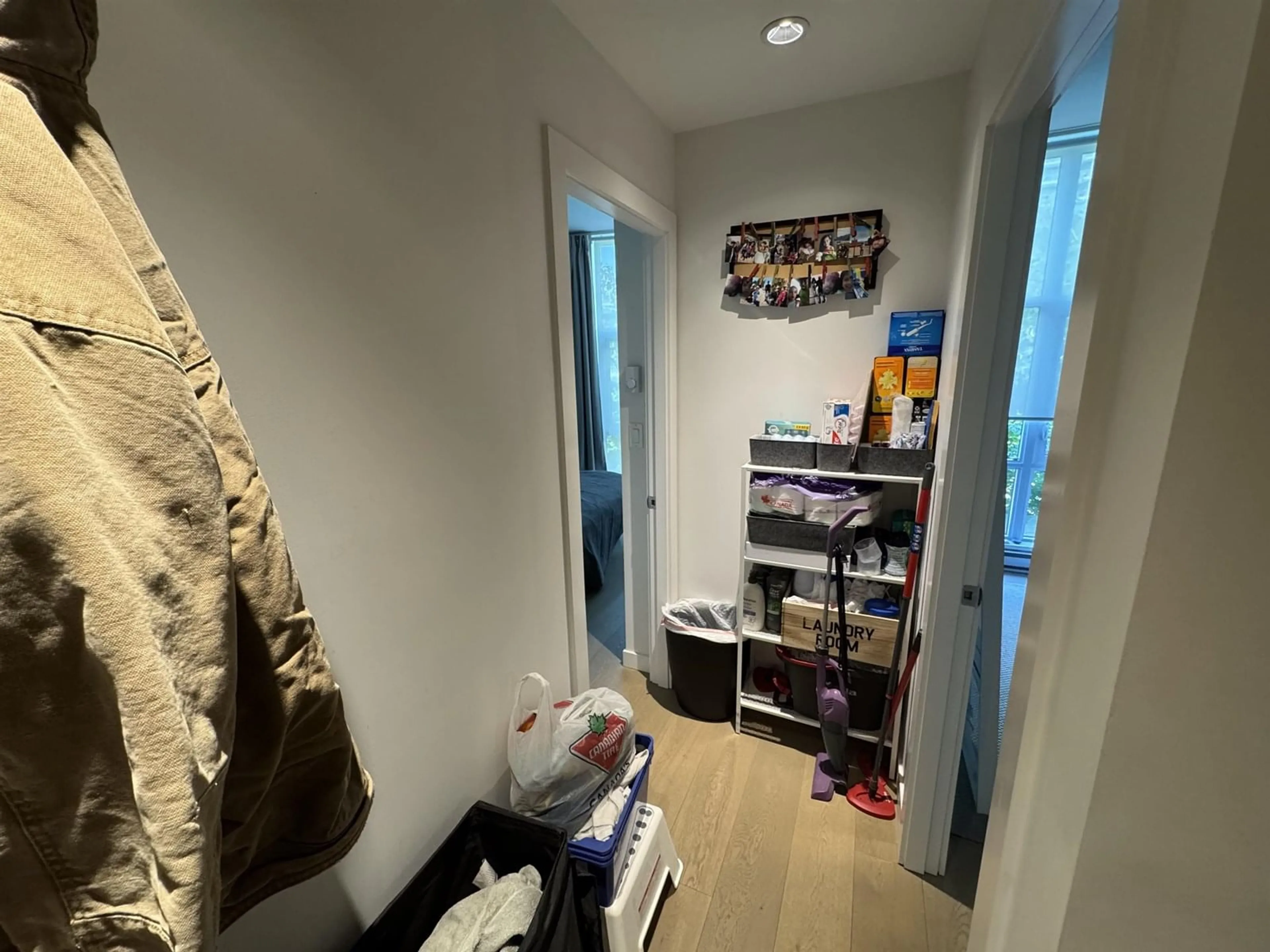 A pic of a room for 112 - 13438 CENTRAL, Surrey British Columbia V3T0N2