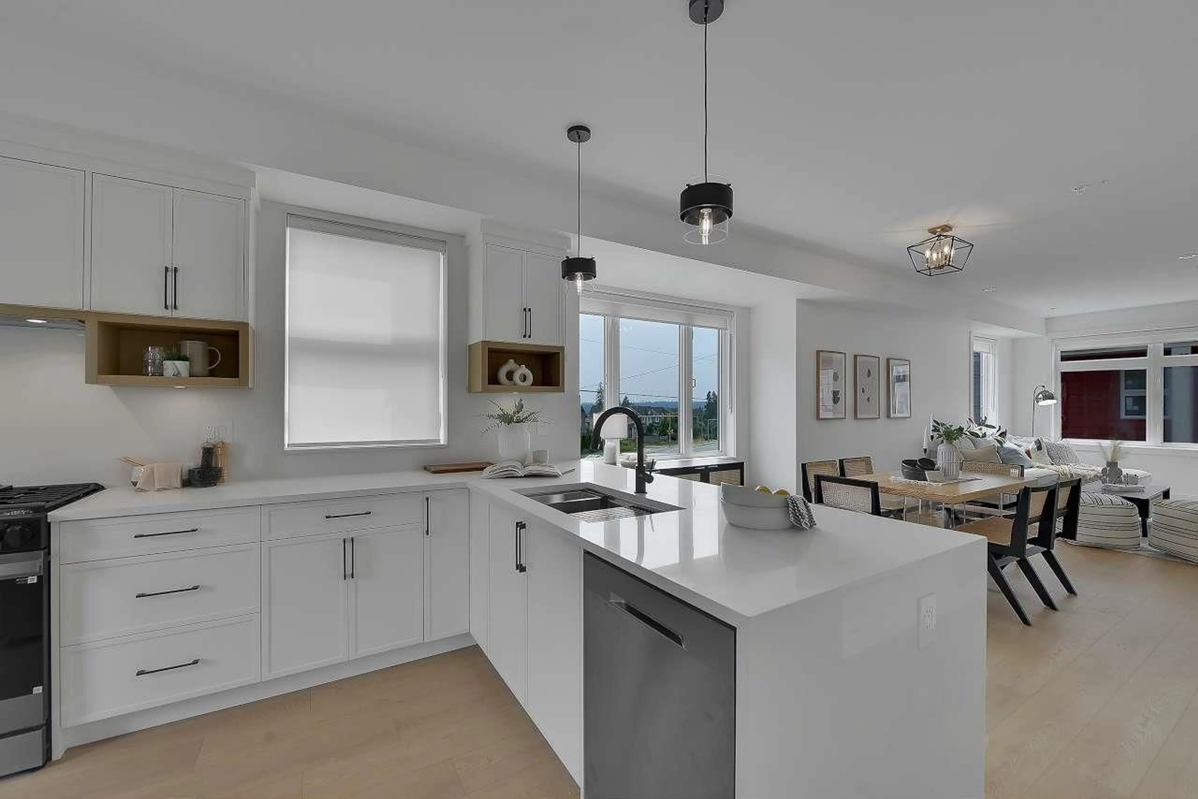 Open concept kitchen, ceramic/tile floor for 17 - 7540 BRISKHAM, Mission British Columbia V2V3L9