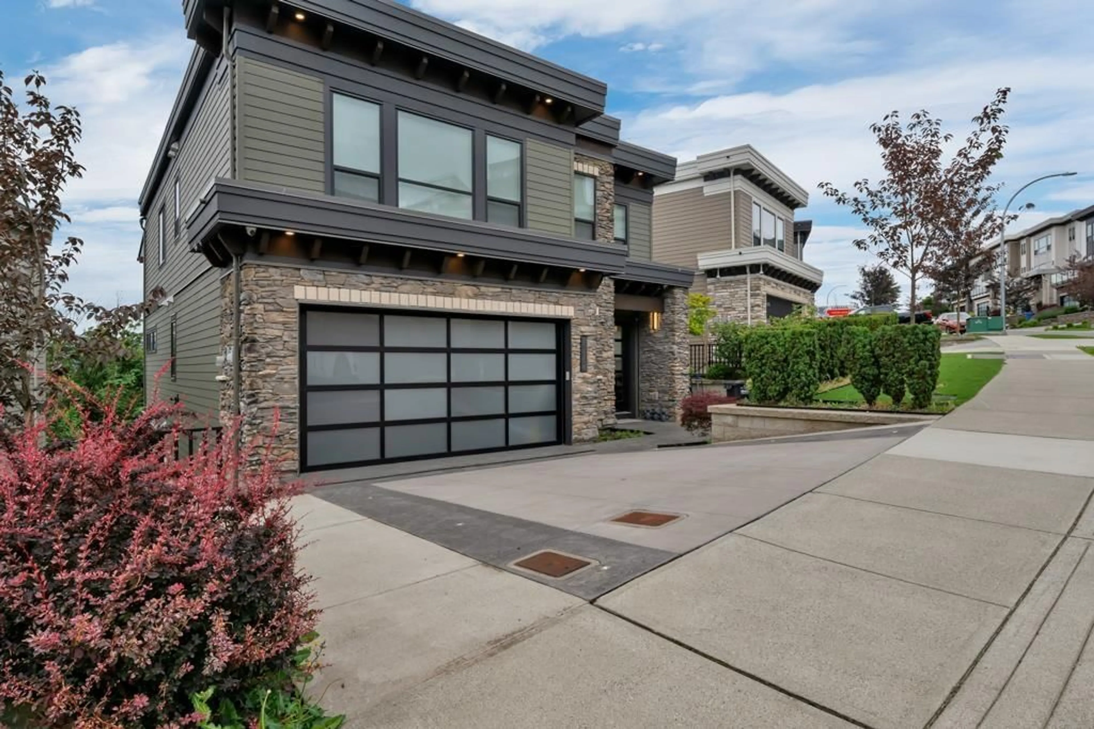 Home with brick exterior material, street for 35904 TIMBERLANE, Abbotsford British Columbia V3G1G3