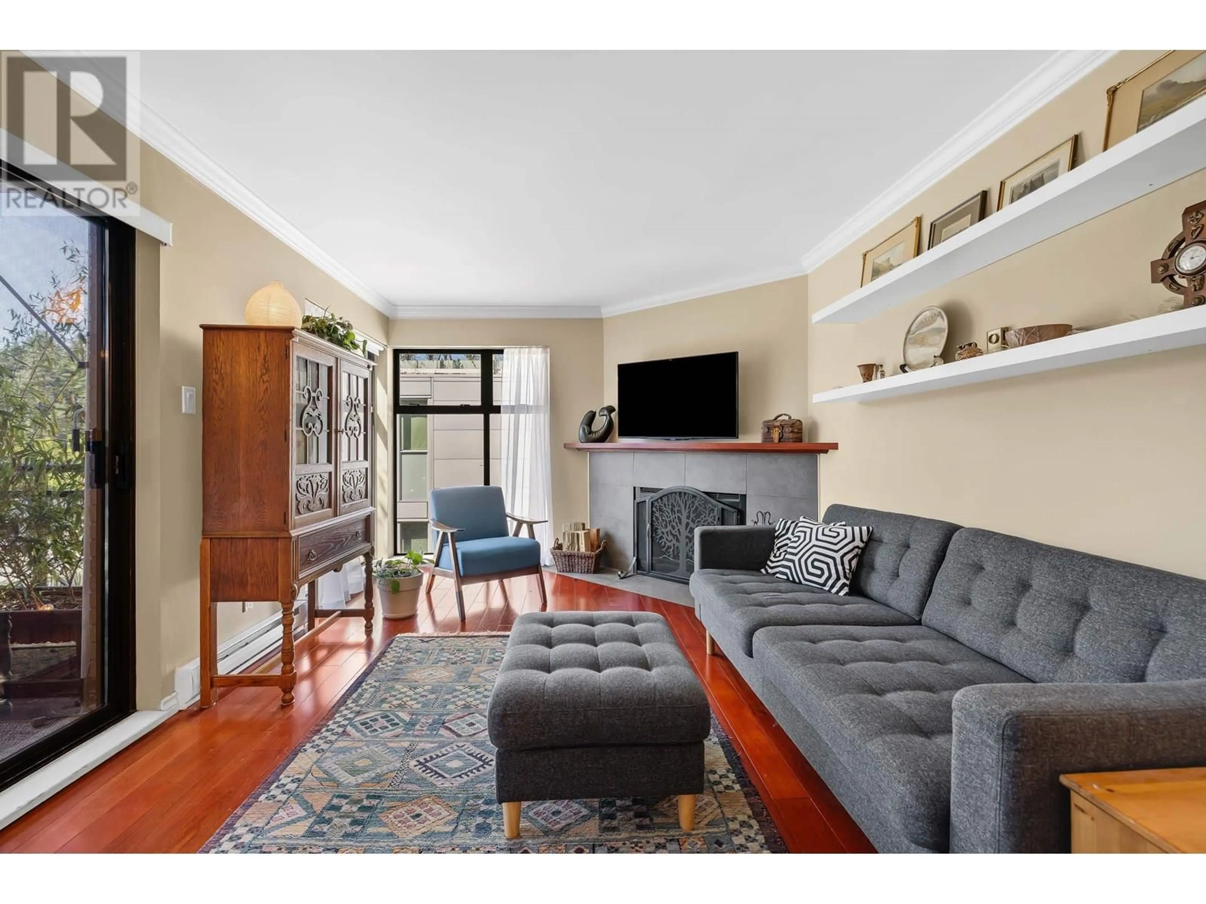 Living room with furniture, unknown for 204 - 777 7TH AVENUE, Vancouver British Columbia V5Z1B9