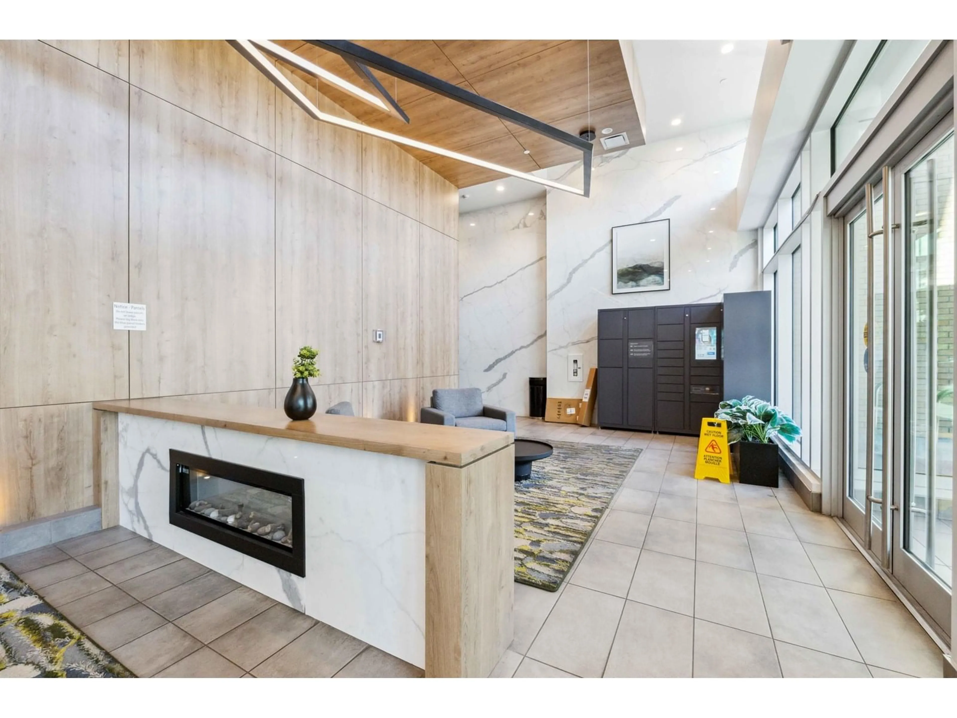 Unknown for 2703 - 13615 FRASER, Surrey British Columbia V3T0P7