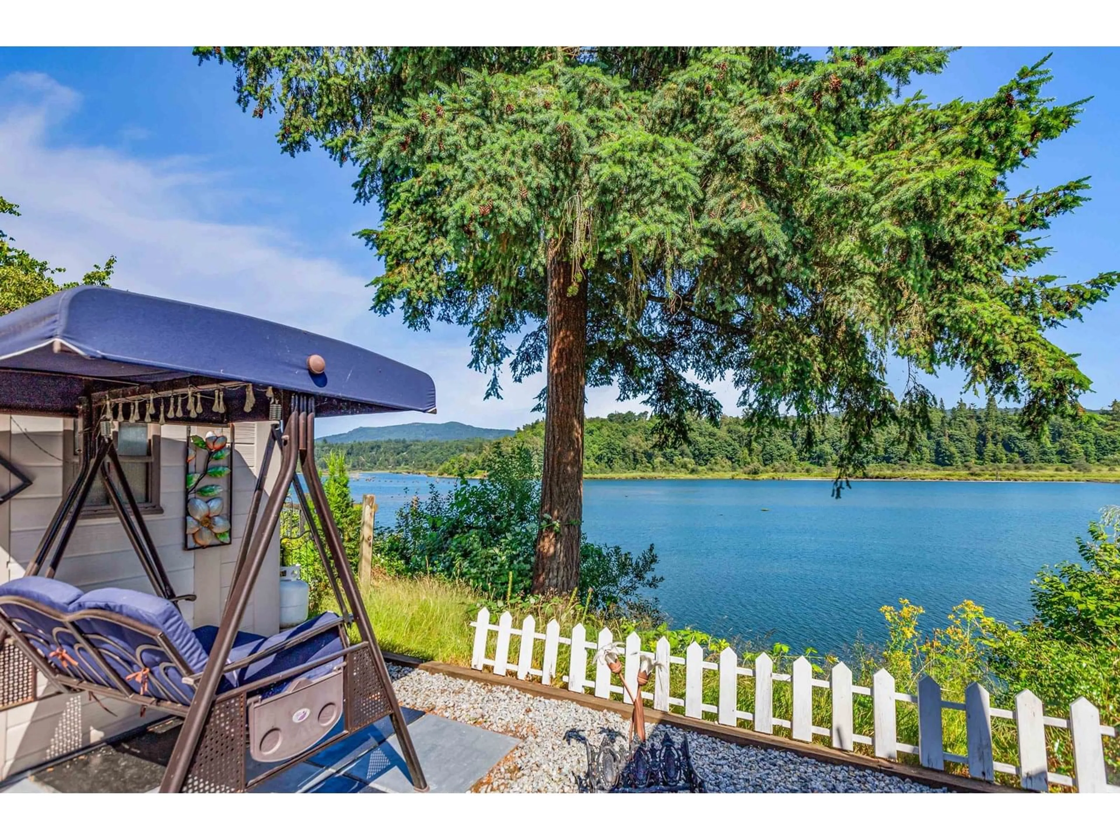 Patio, water/lake/river/ocean view for 62 - 9950 WILSON, Mission British Columbia V4S1B3