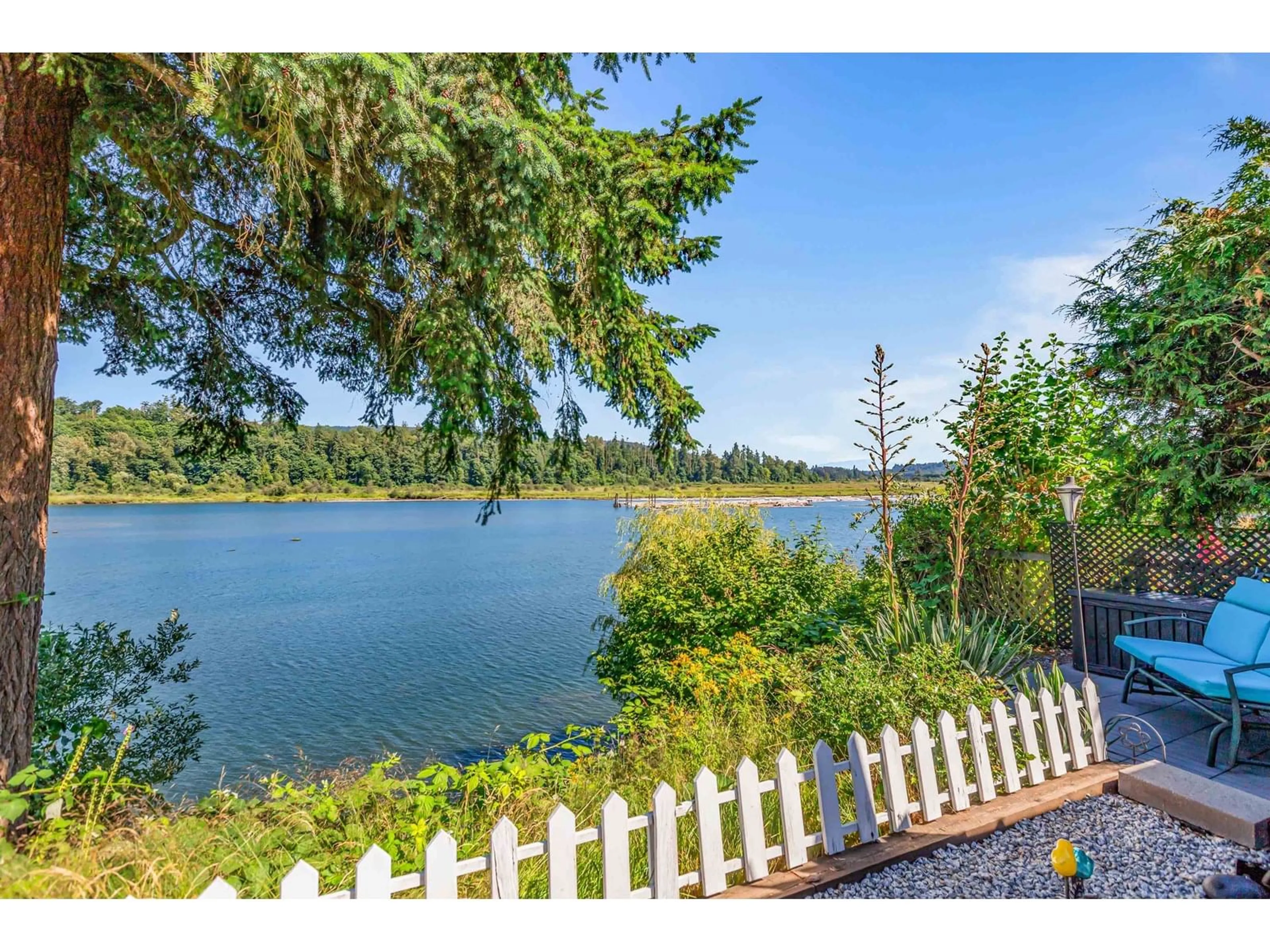Patio, water/lake/river/ocean view for 62 - 9950 WILSON, Mission British Columbia V4S1B3