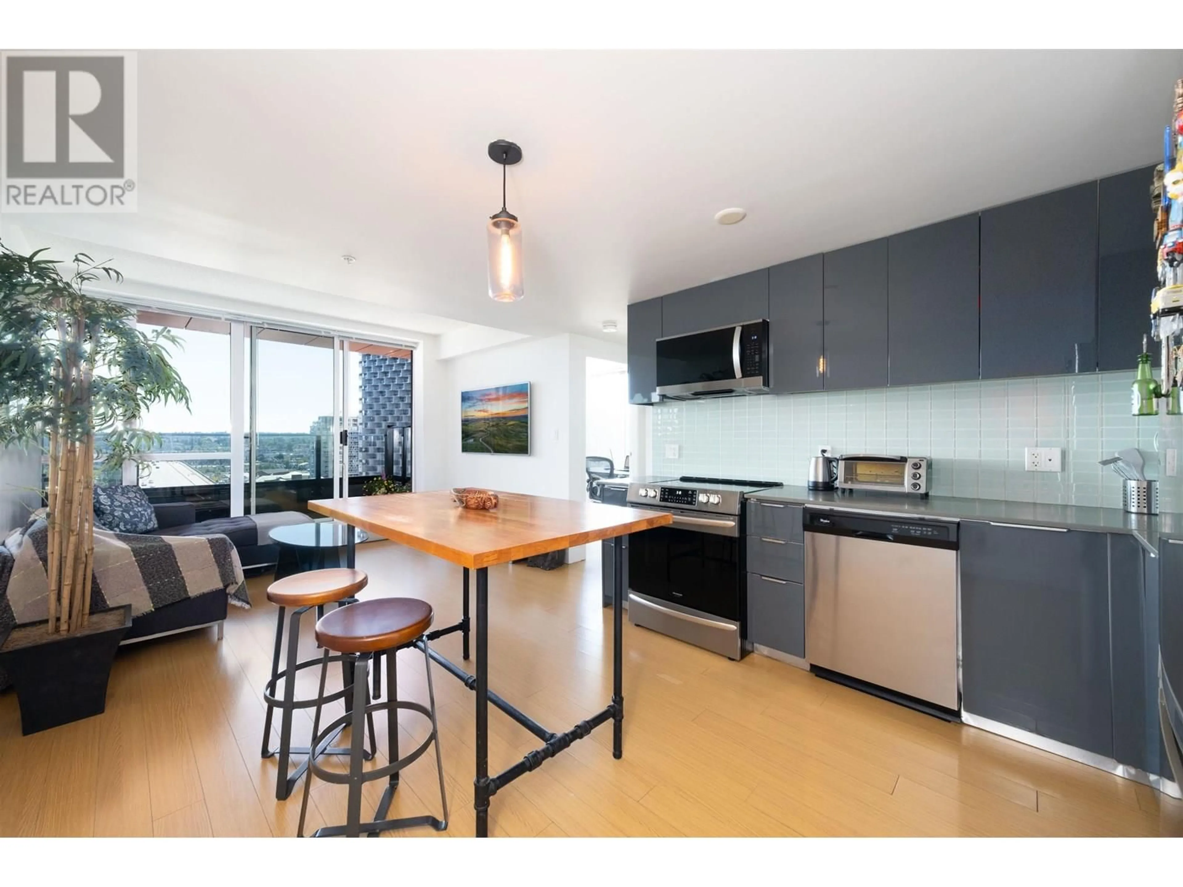 Open concept kitchen, unknown for 1512 - 1325 ROLSTON STREET, Vancouver British Columbia V6B0M2