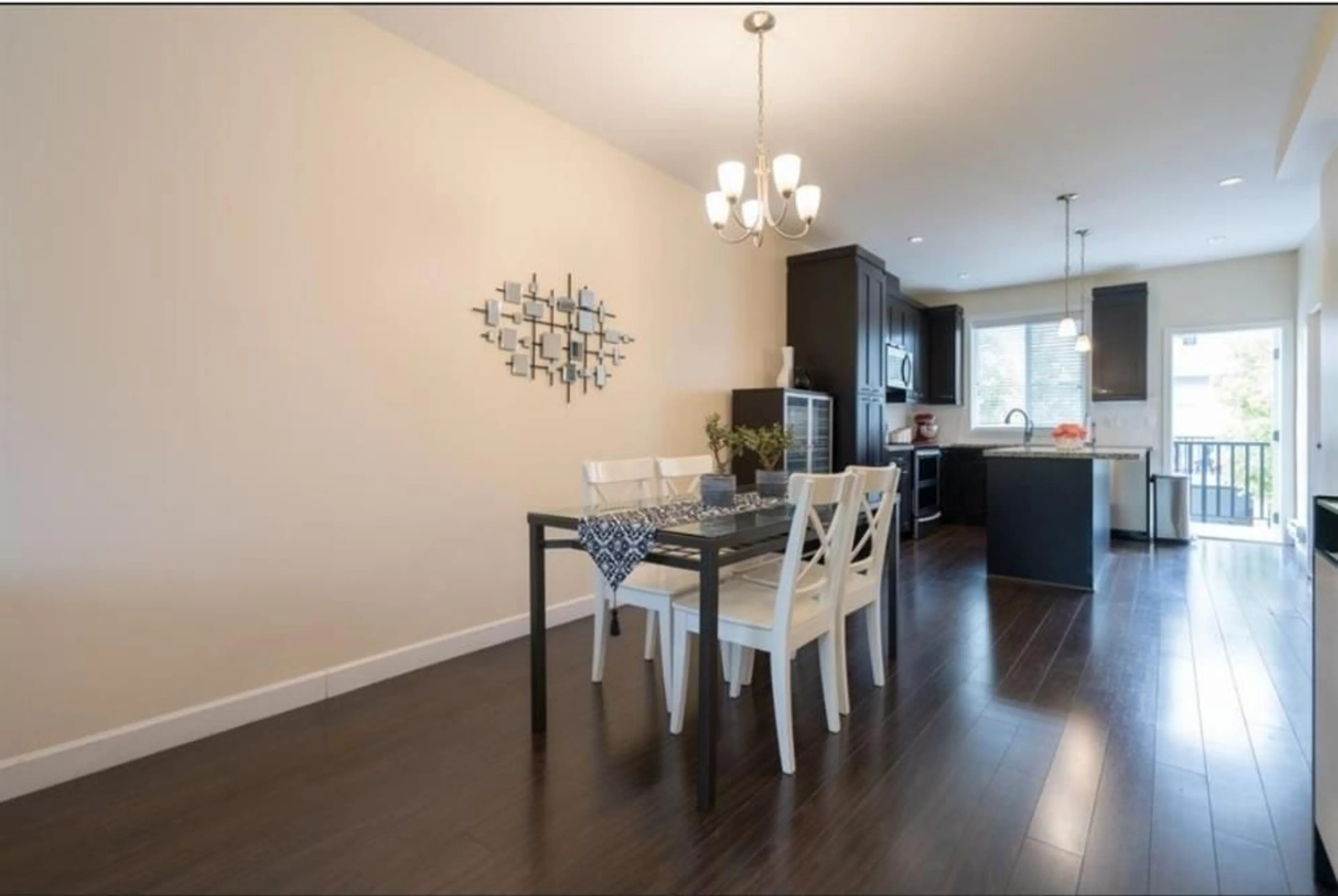Dining room, wood/laminate floor for 5 - 8713 158, Surrey British Columbia V4N1G9