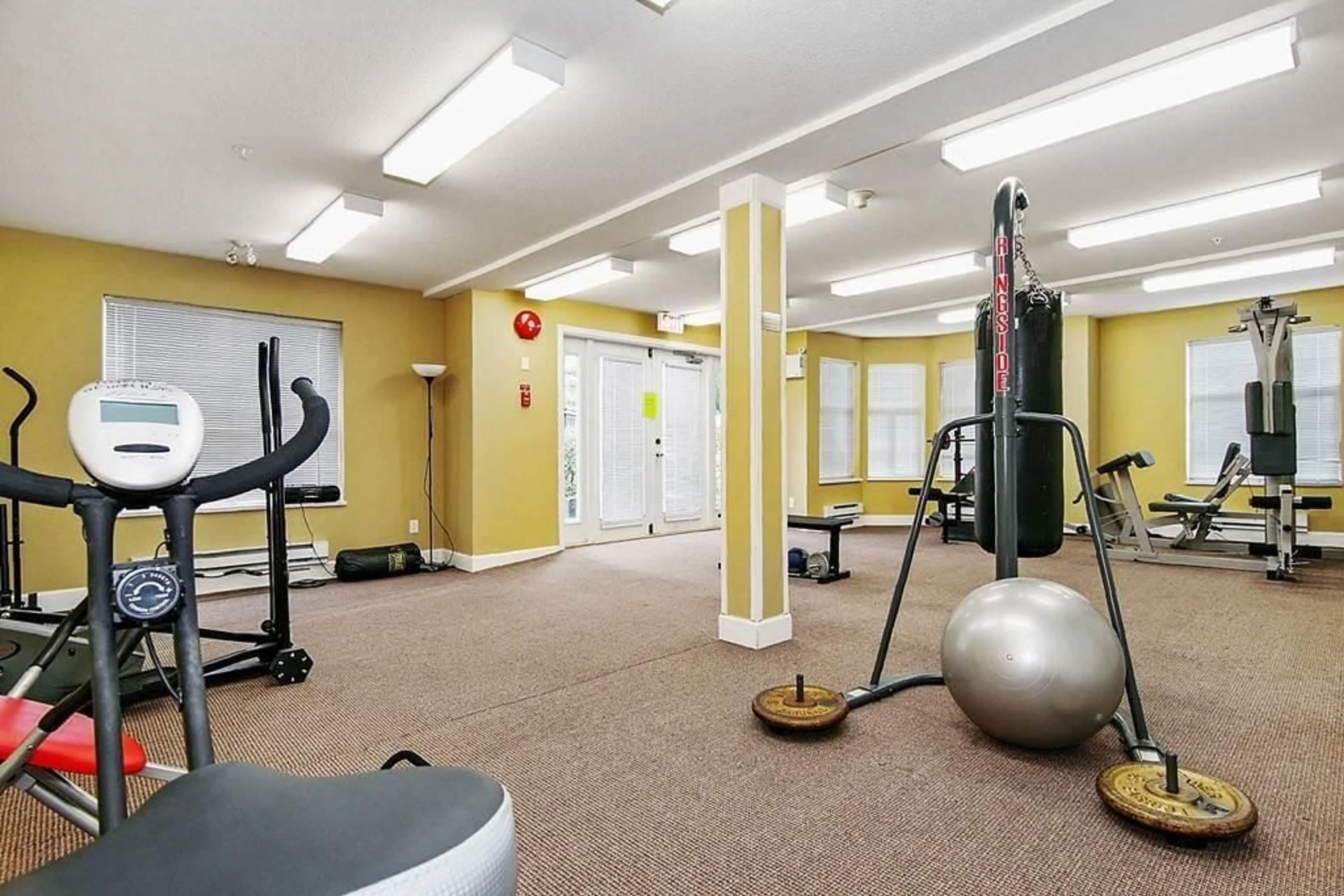 Gym or fitness room for 414 - 10188 155, Surrey British Columbia V3R0R6