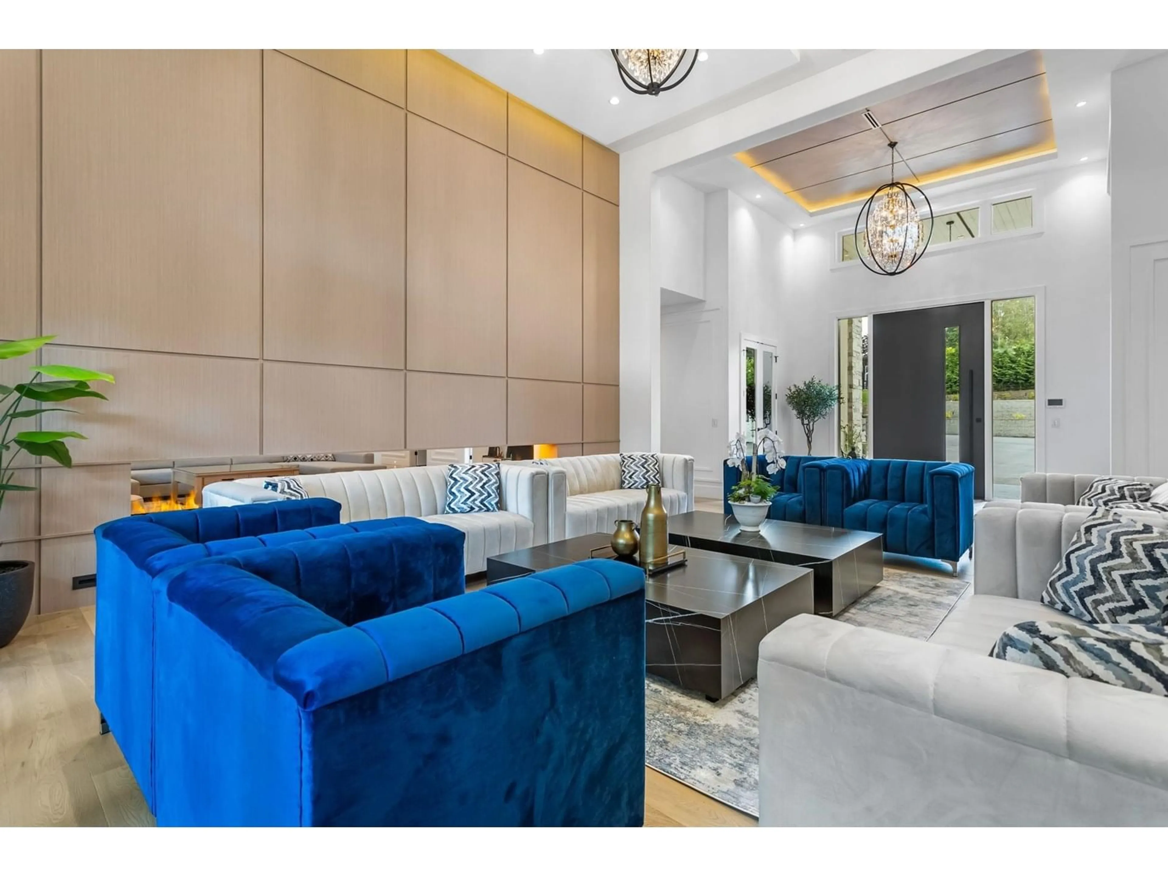 Lobby for 20299 3, Langley British Columbia V2Z1V8