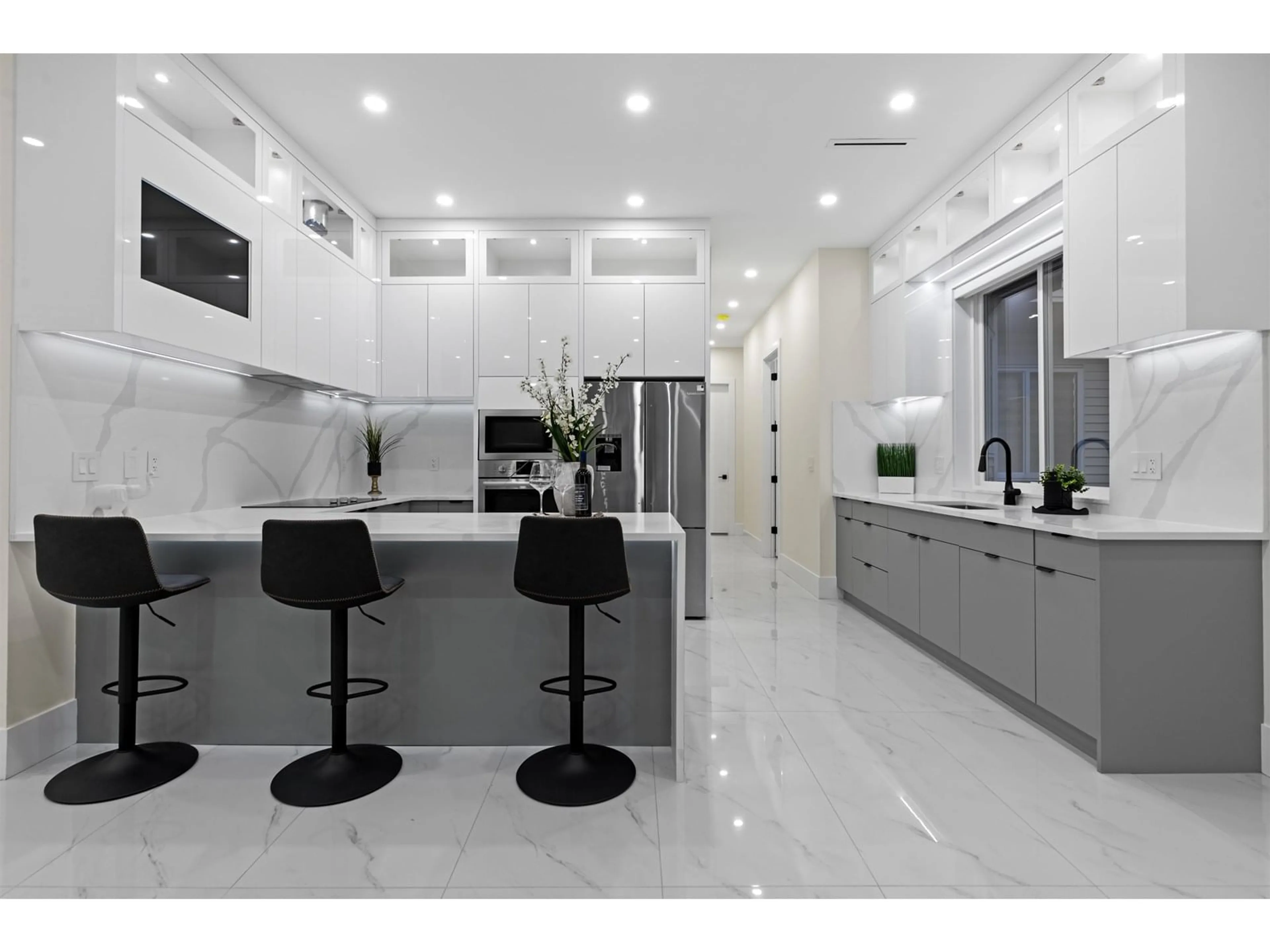 Contemporary kitchen, ceramic/tile floor for 5808 137B, Surrey British Columbia V3X2R7