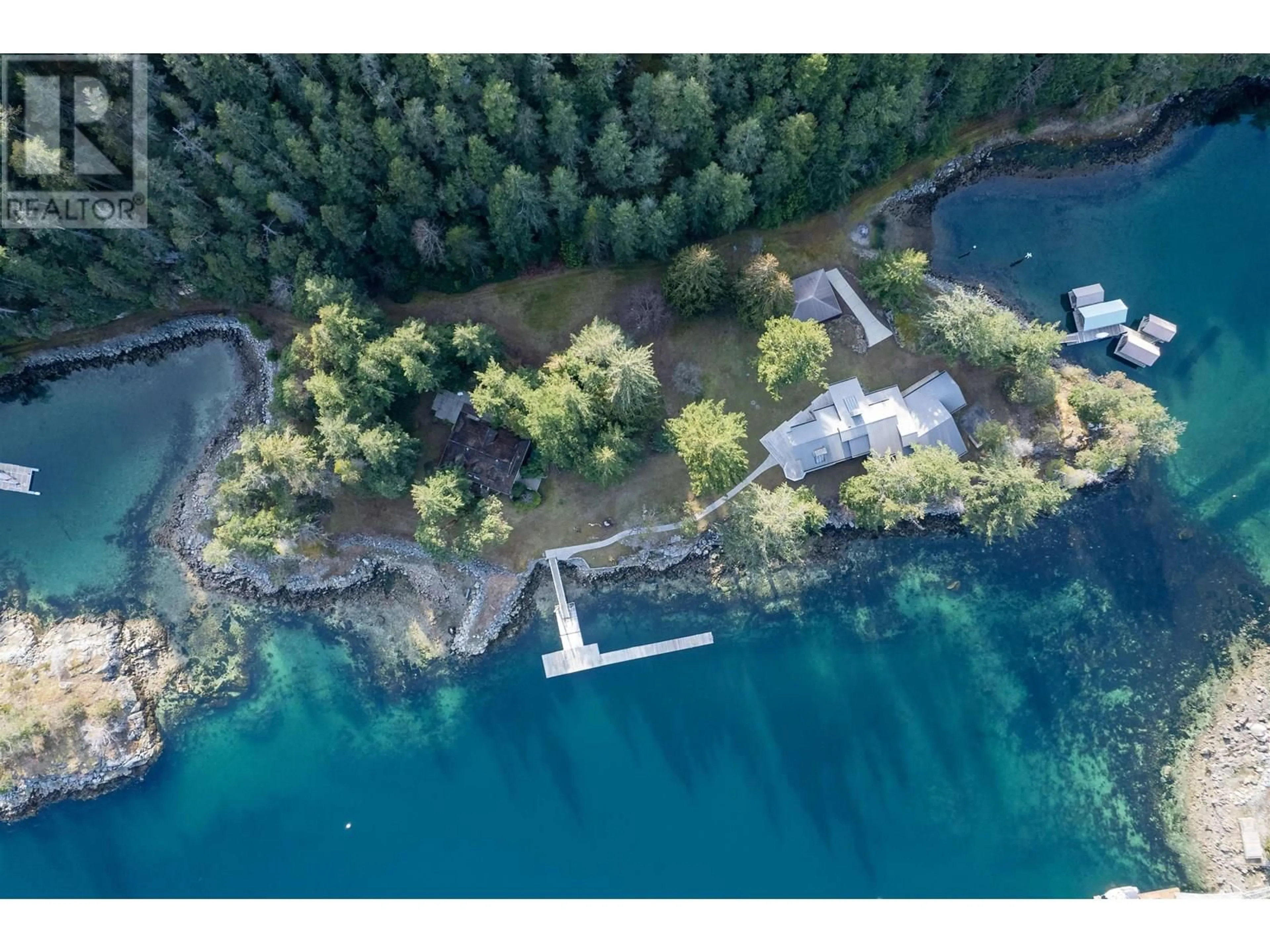 A pic from outside/outdoor area/front of a property/back of a property/a pic from drone, water/lake/river/ocean view for B TURNAGAIN ISLAND, Halfmoon Bay British Columbia V7Z1B7