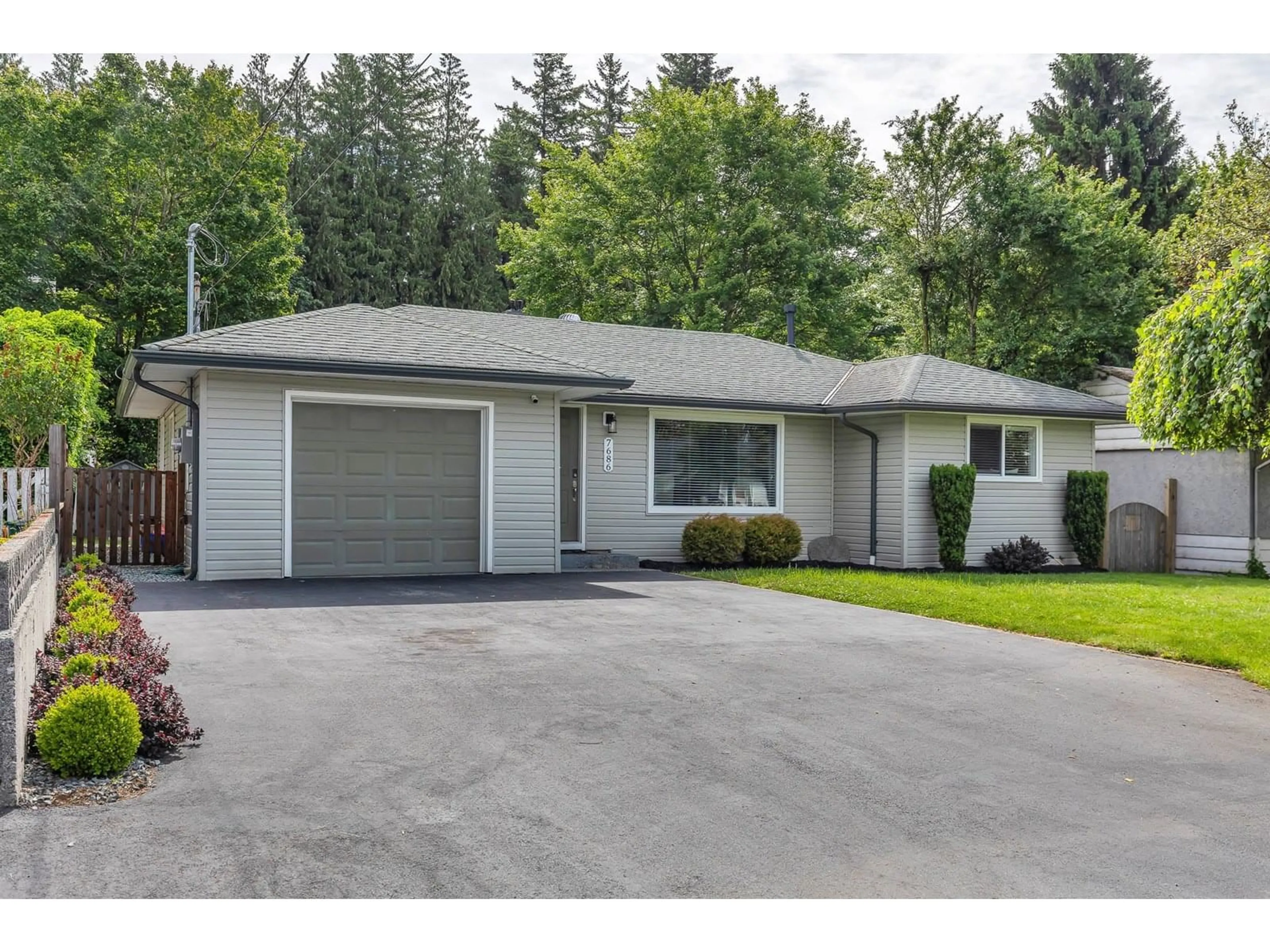 Home with vinyl exterior material, street for 7686 BLOTT, Mission British Columbia V2V3K3