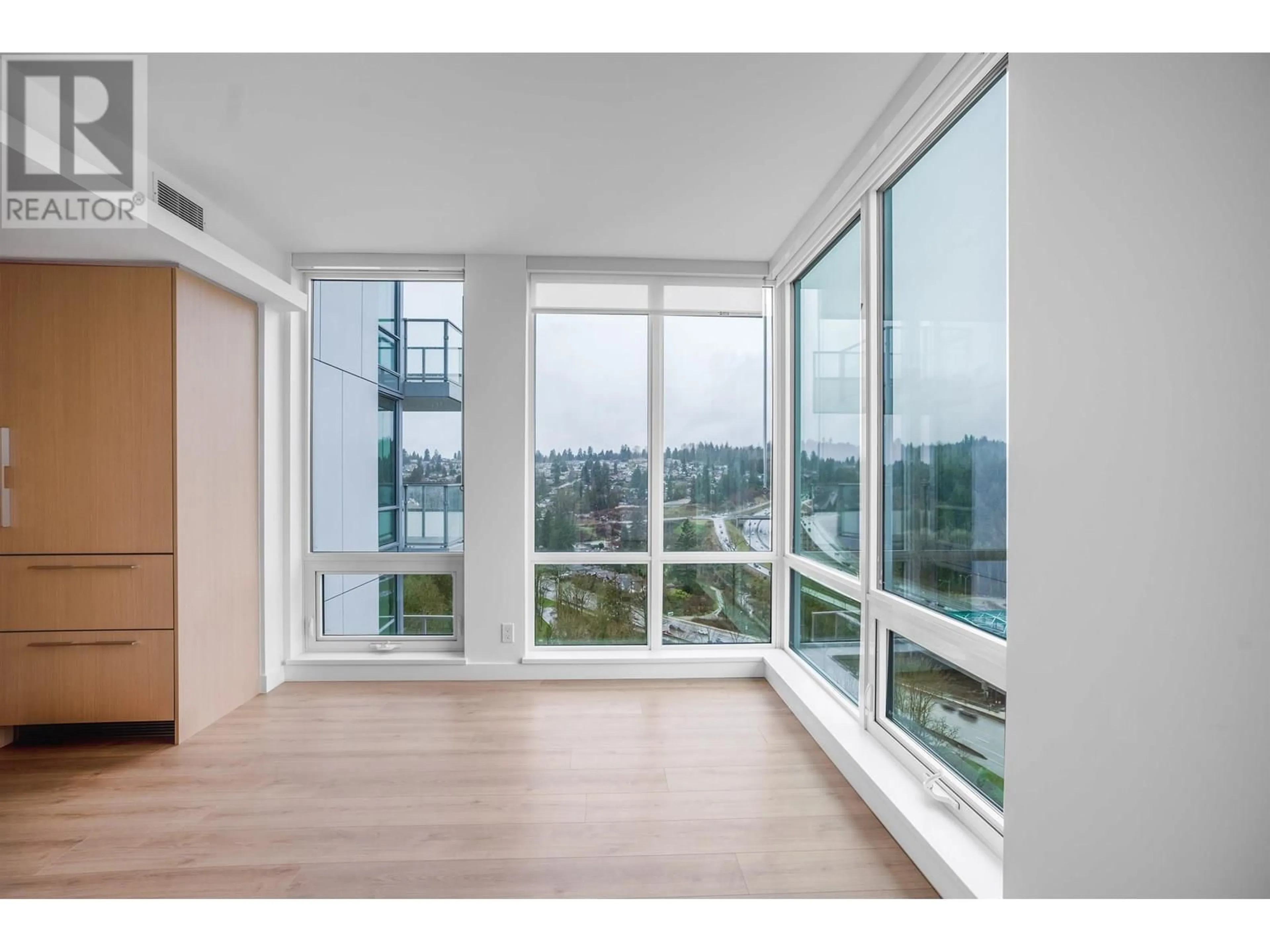 Unknown for 2202 - 1500 FERN STREET, North Vancouver British Columbia V7J0B6