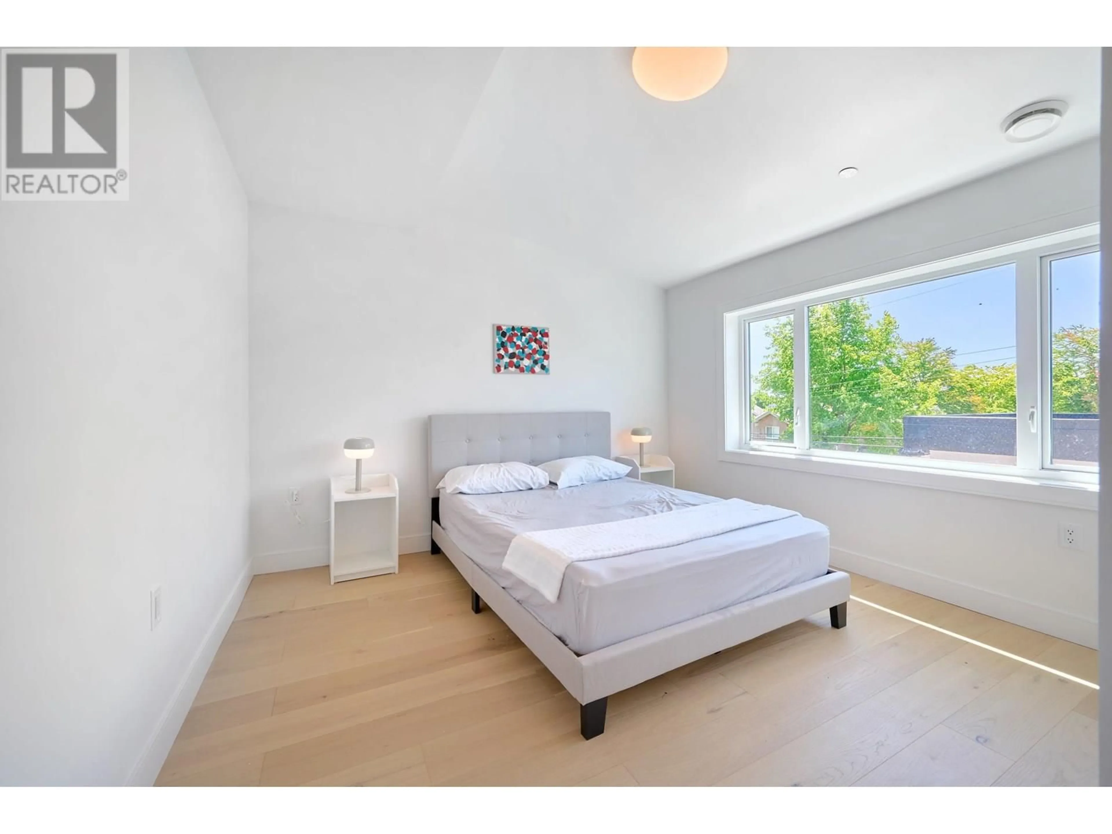 Bedroom with bed, unknown for 810 51ST AVENUE, Vancouver British Columbia V5X1E5