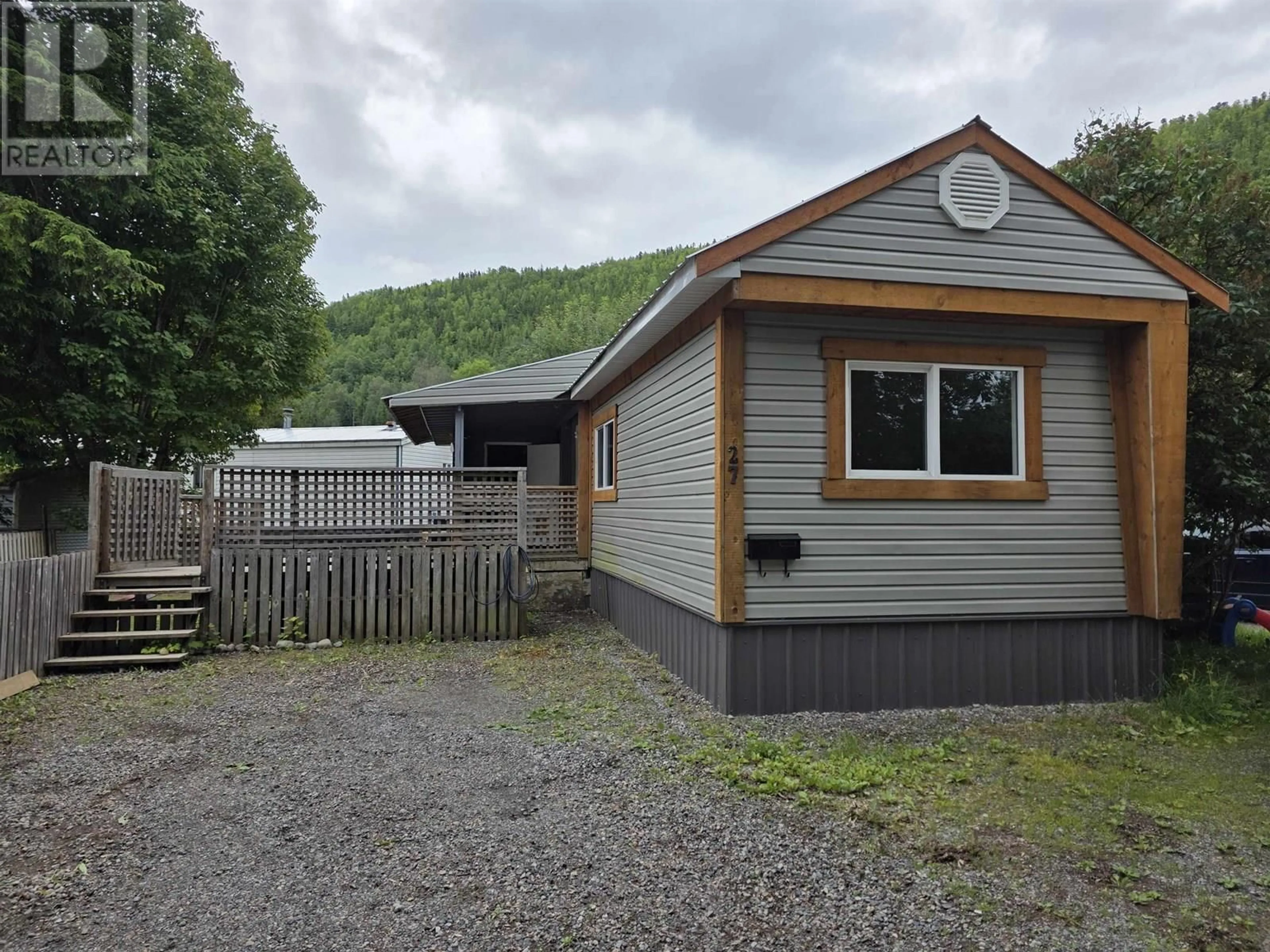 Unknown for 27 - 4619 QUEENSWAY DRIVE, Terrace British Columbia V8G3X5