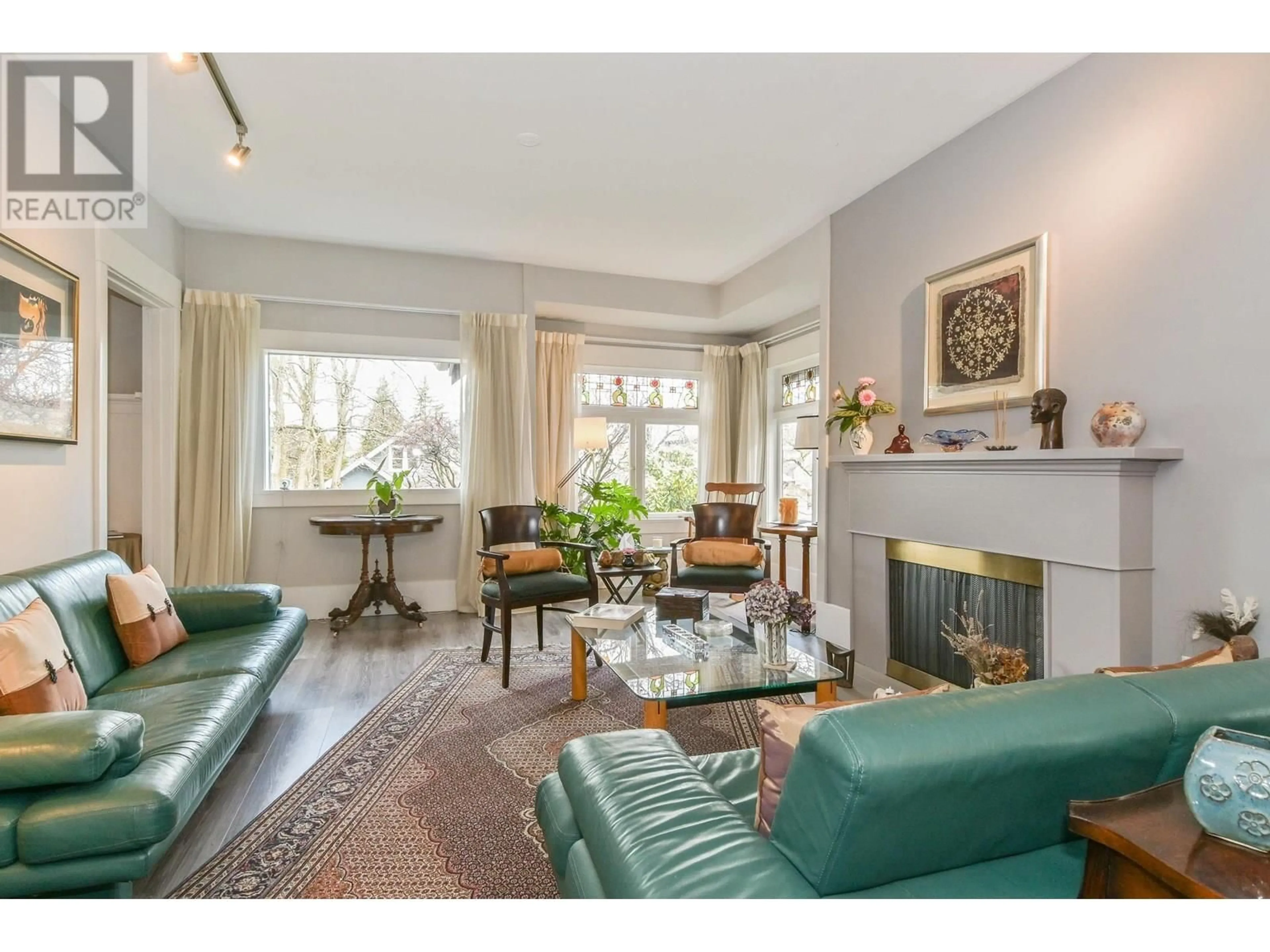 Living room with furniture, unknown for 4548 12TH AVENUE, Vancouver British Columbia V6R2R5