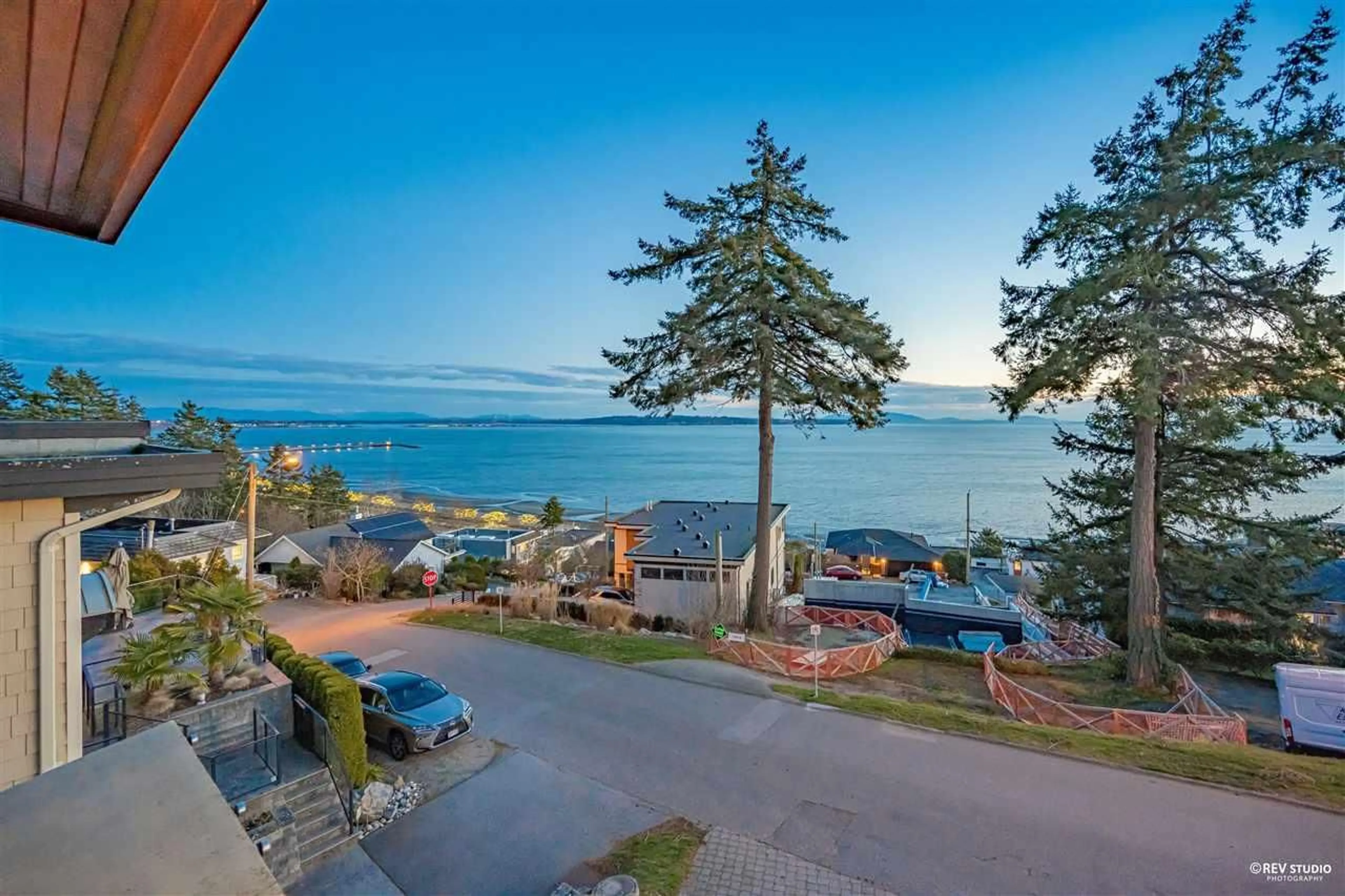 A pic from outside/outdoor area/front of a property/back of a property/a pic from drone, water/lake/river/ocean view for 14523 MAGDALEN, White Rock British Columbia V4B2X5