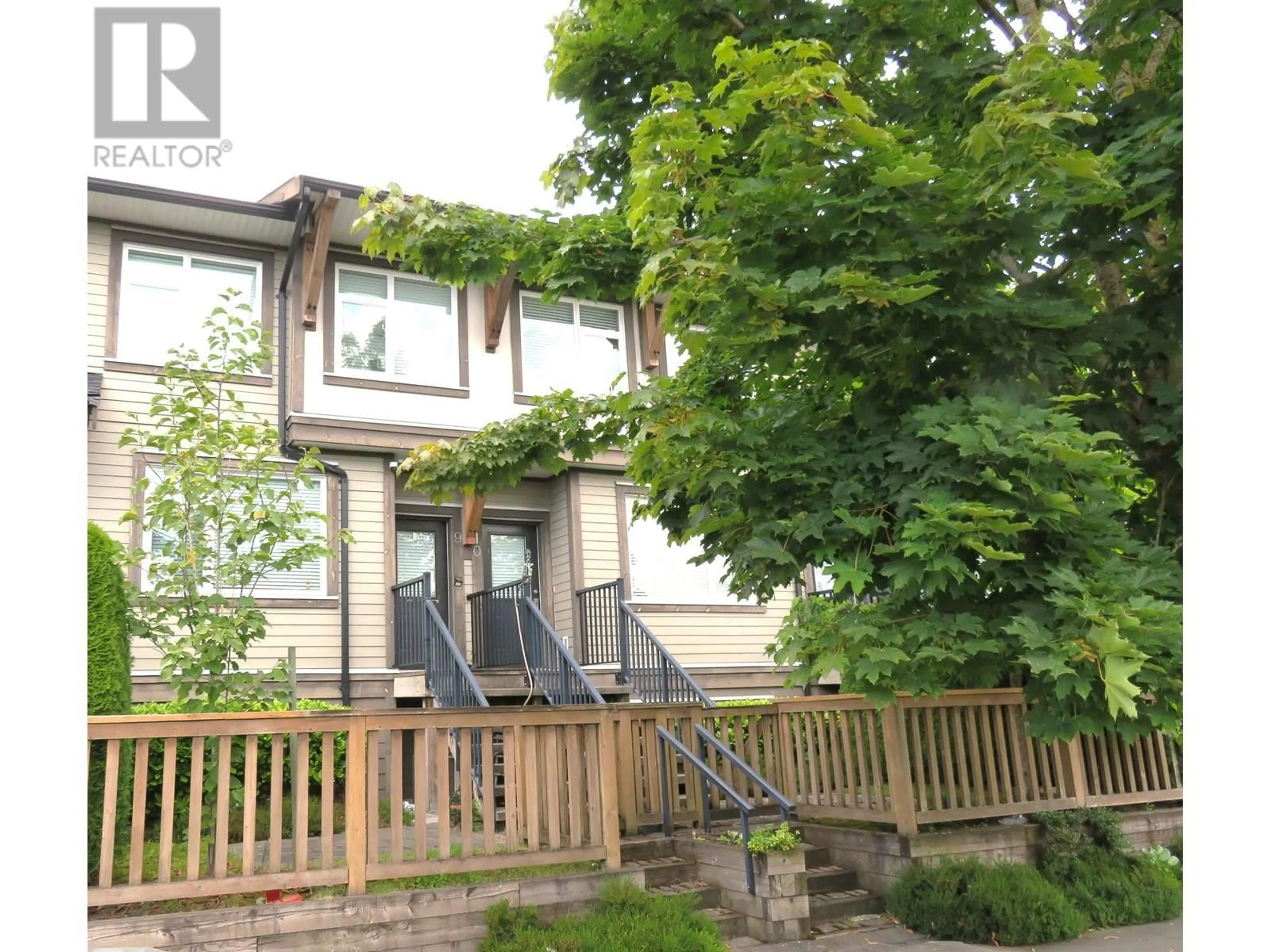 Patio, street for 10 - 4099 NO. 4 ROAD, Richmond British Columbia V6X2M2