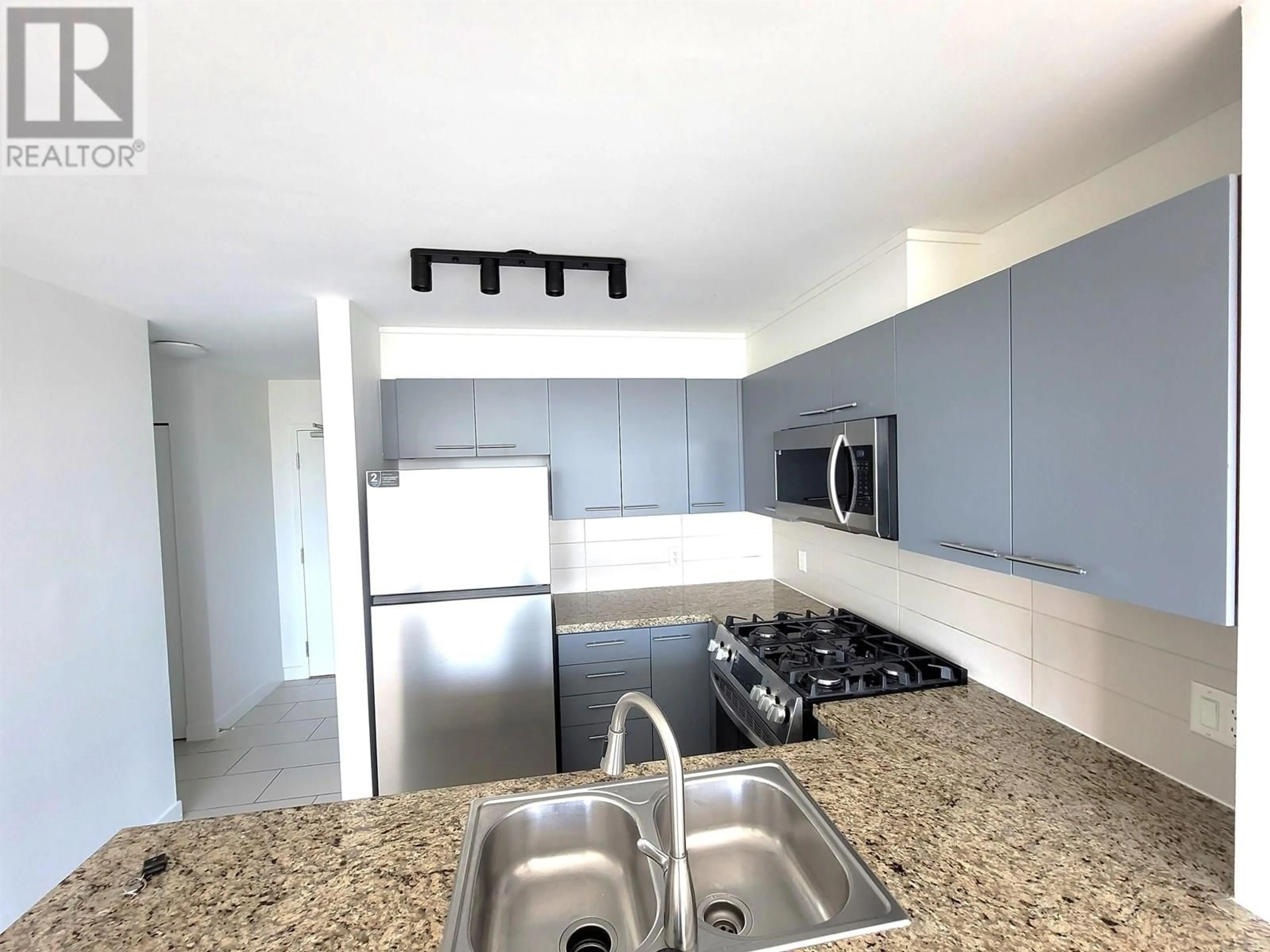 Standard kitchen, unknown for 1117 - 9171 FERNDALE ROAD, Richmond British Columbia V6Y0A5