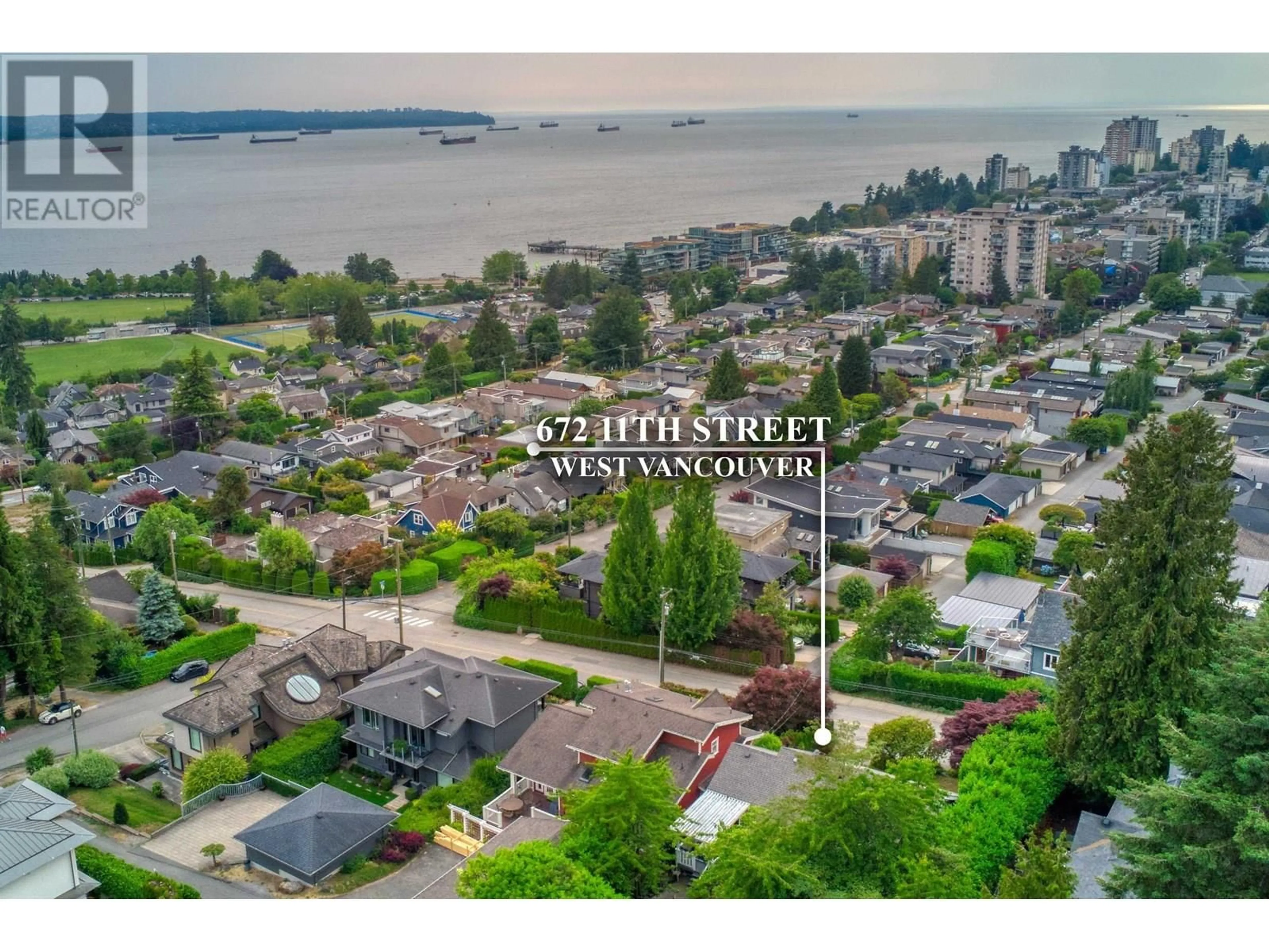 A pic from outside/outdoor area/front of a property/back of a property/a pic from drone, water/lake/river/ocean view for 672 11TH STREET, West Vancouver British Columbia V7T2L8