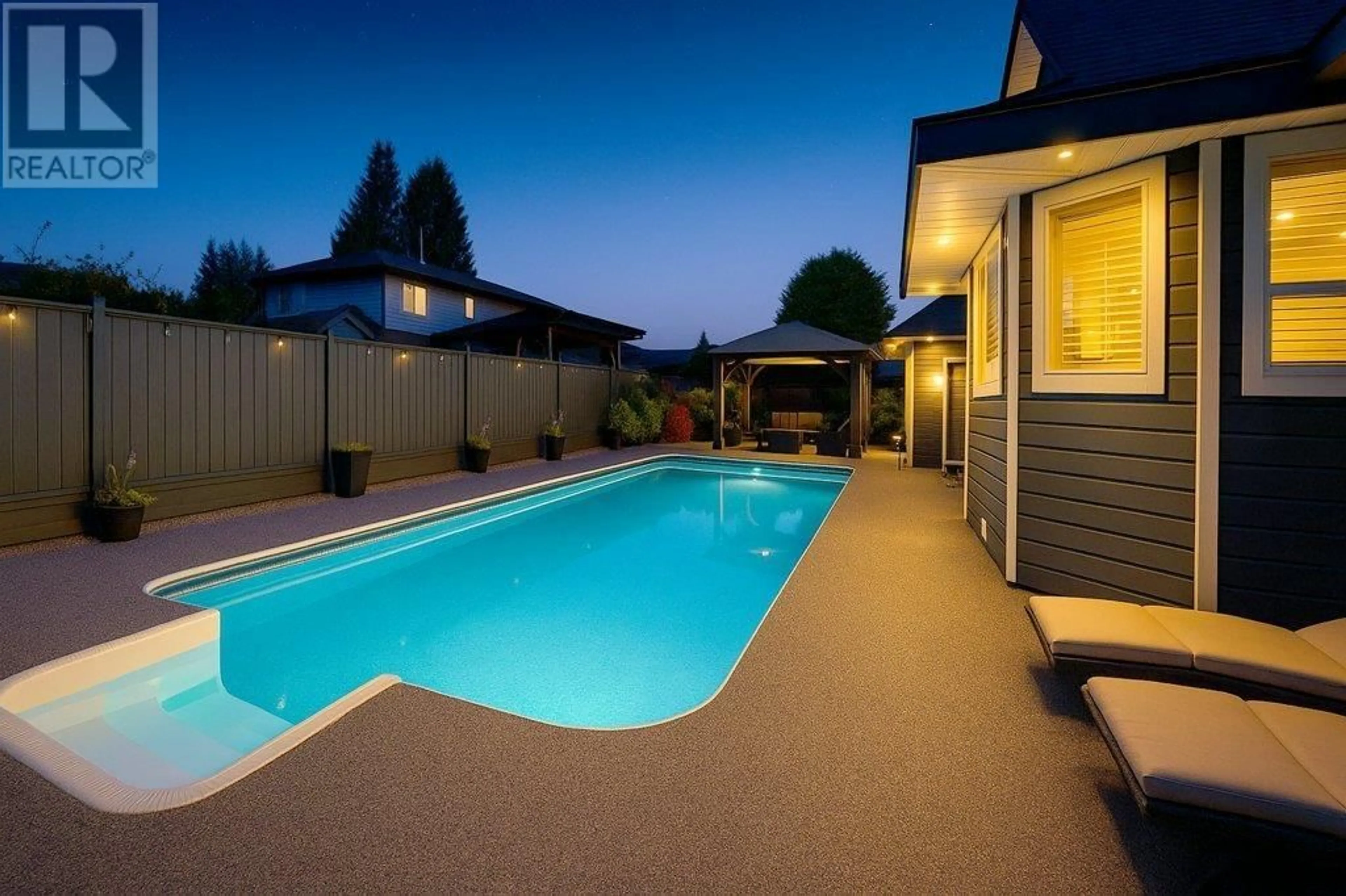 Pool for 12395 204B STREET, Maple Ridge British Columbia V2X0A3