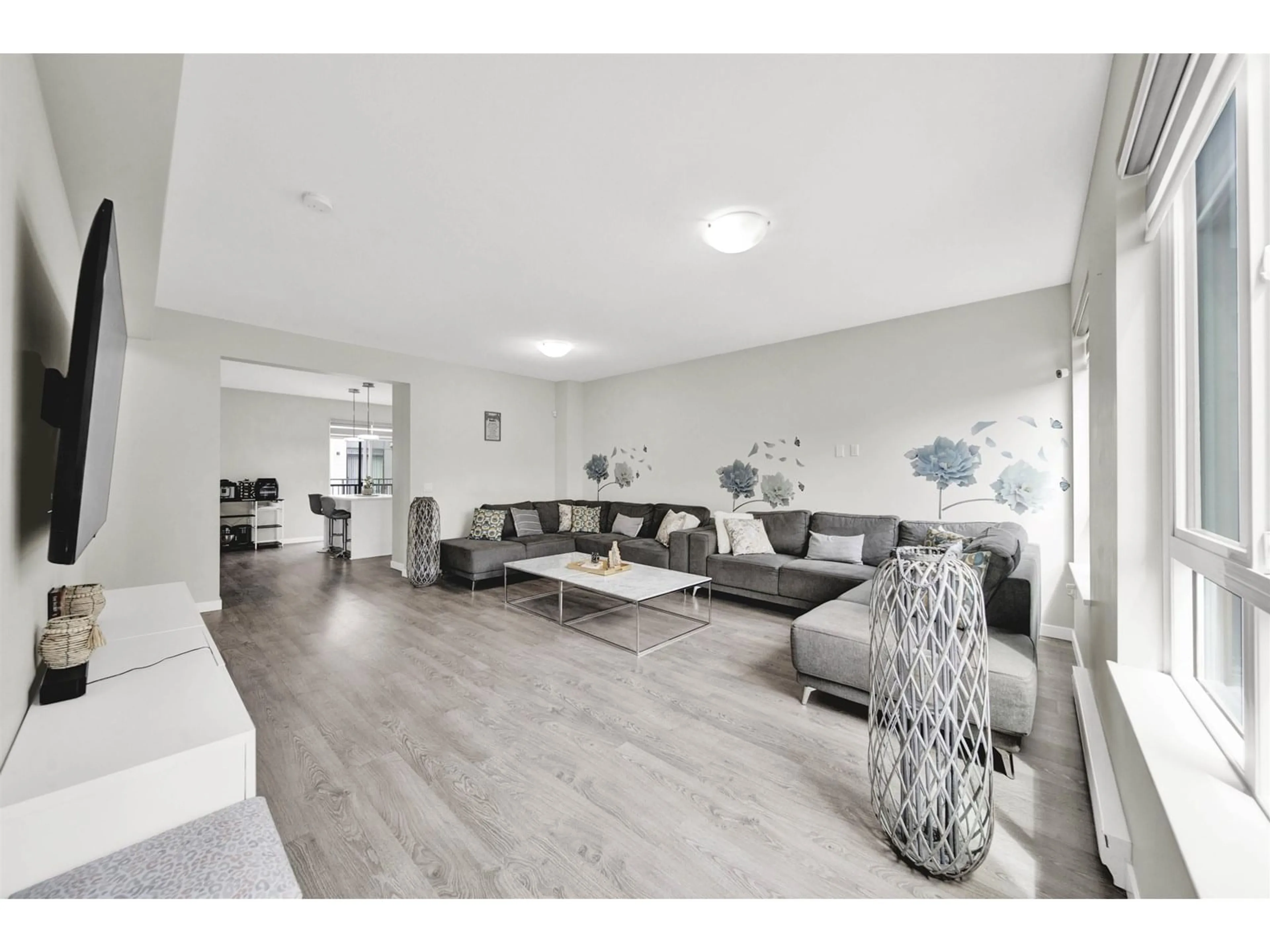 Living room with furniture, unknown for 147 - 15111 EDMUND, Surrey British Columbia V3S0A5
