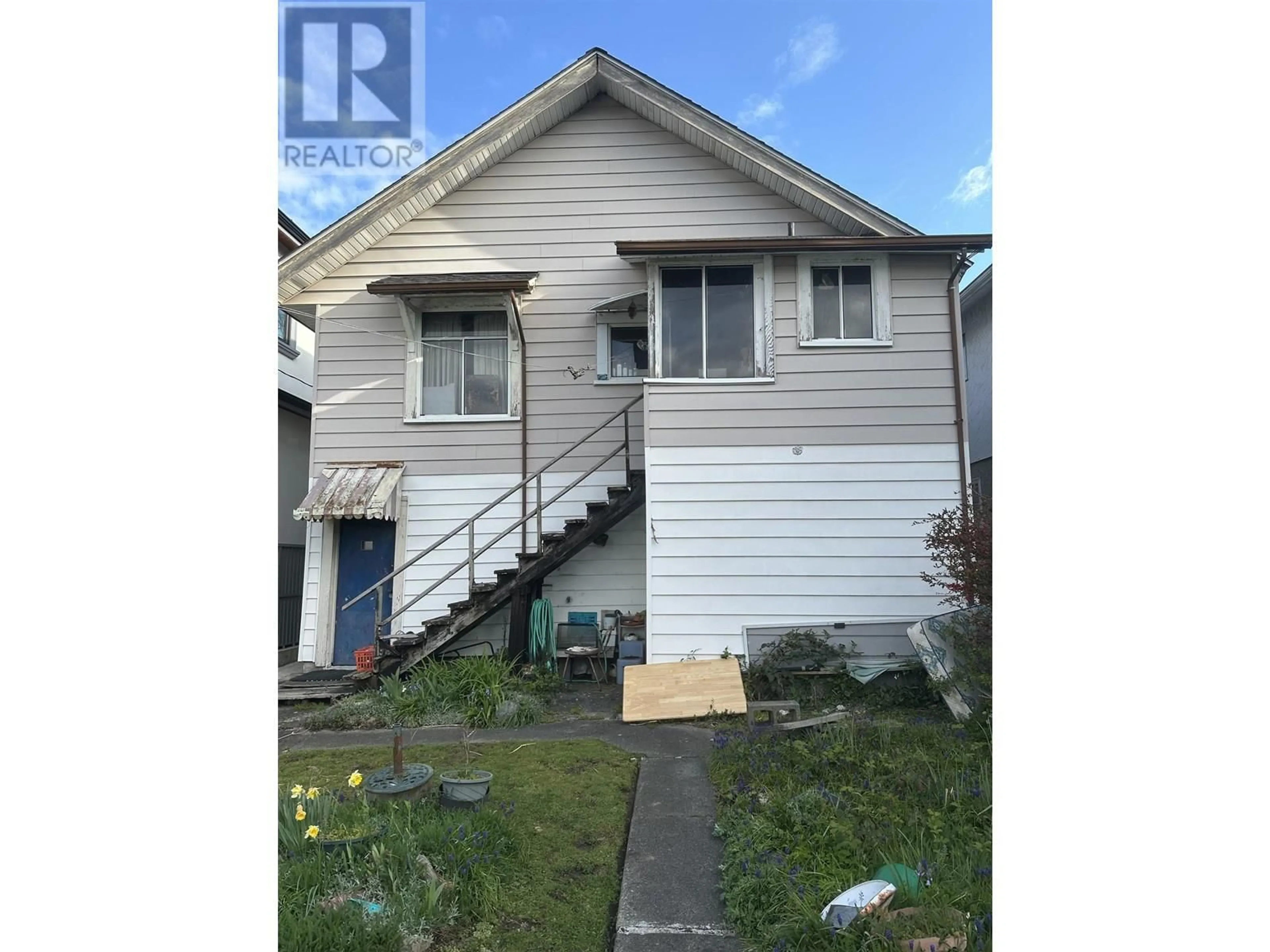 Unknown for 456 46TH AVENUE, Vancouver British Columbia V5W1Z9