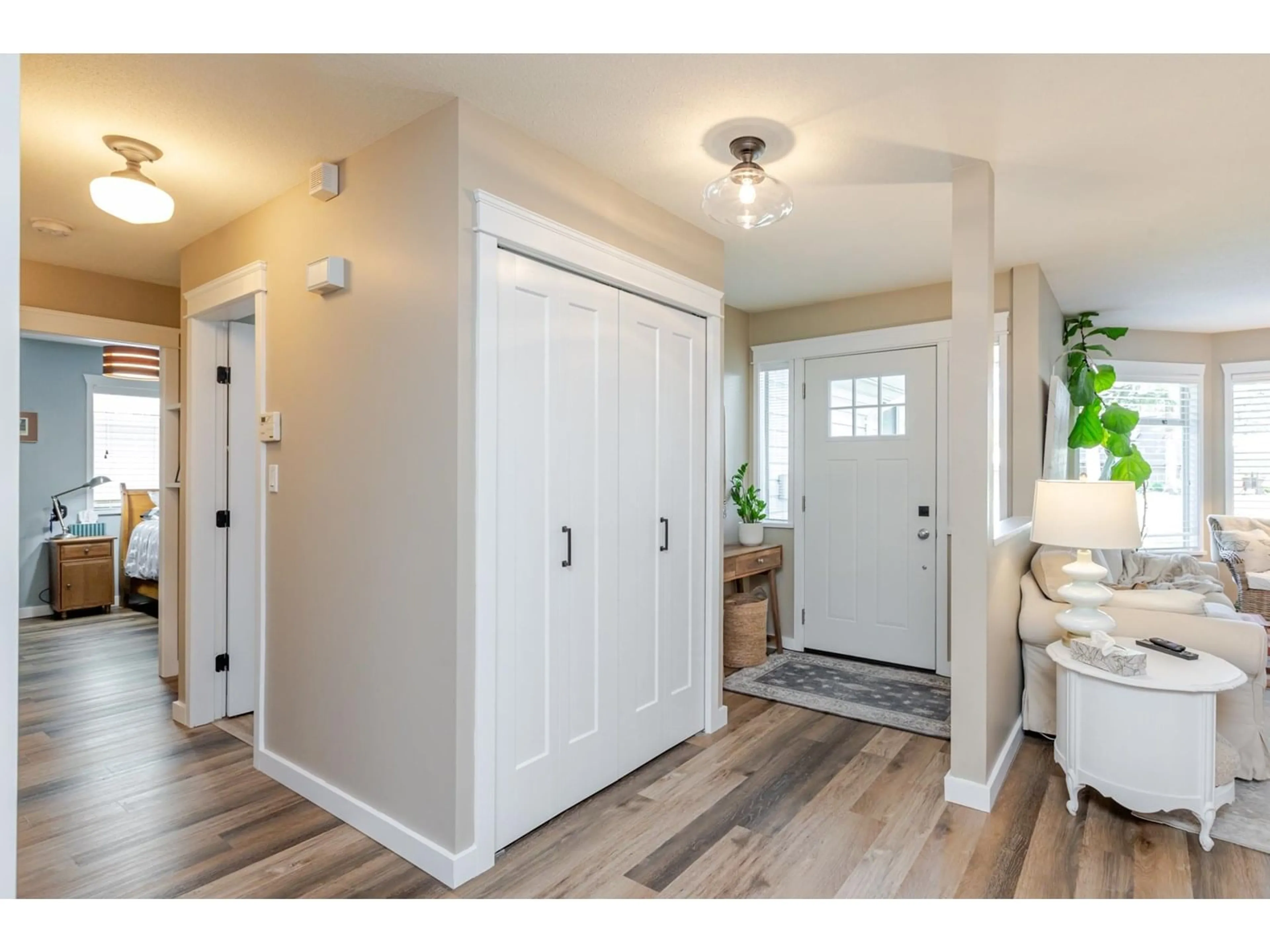 Indoor entryway for 4075 199A, Langley British Columbia V3A7S8