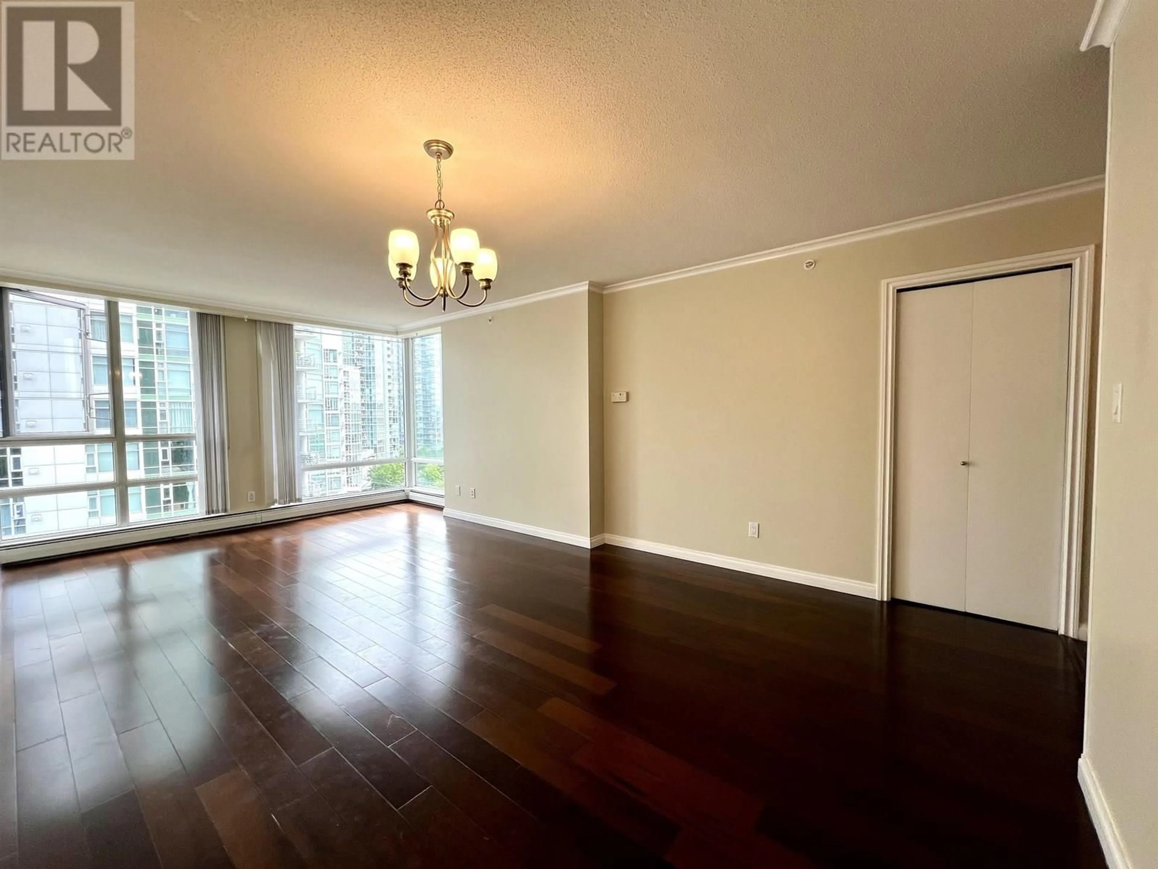 A pic of a room for 1002 - 1201 MARINASIDE CRESCENT, Vancouver British Columbia V6Z2V2