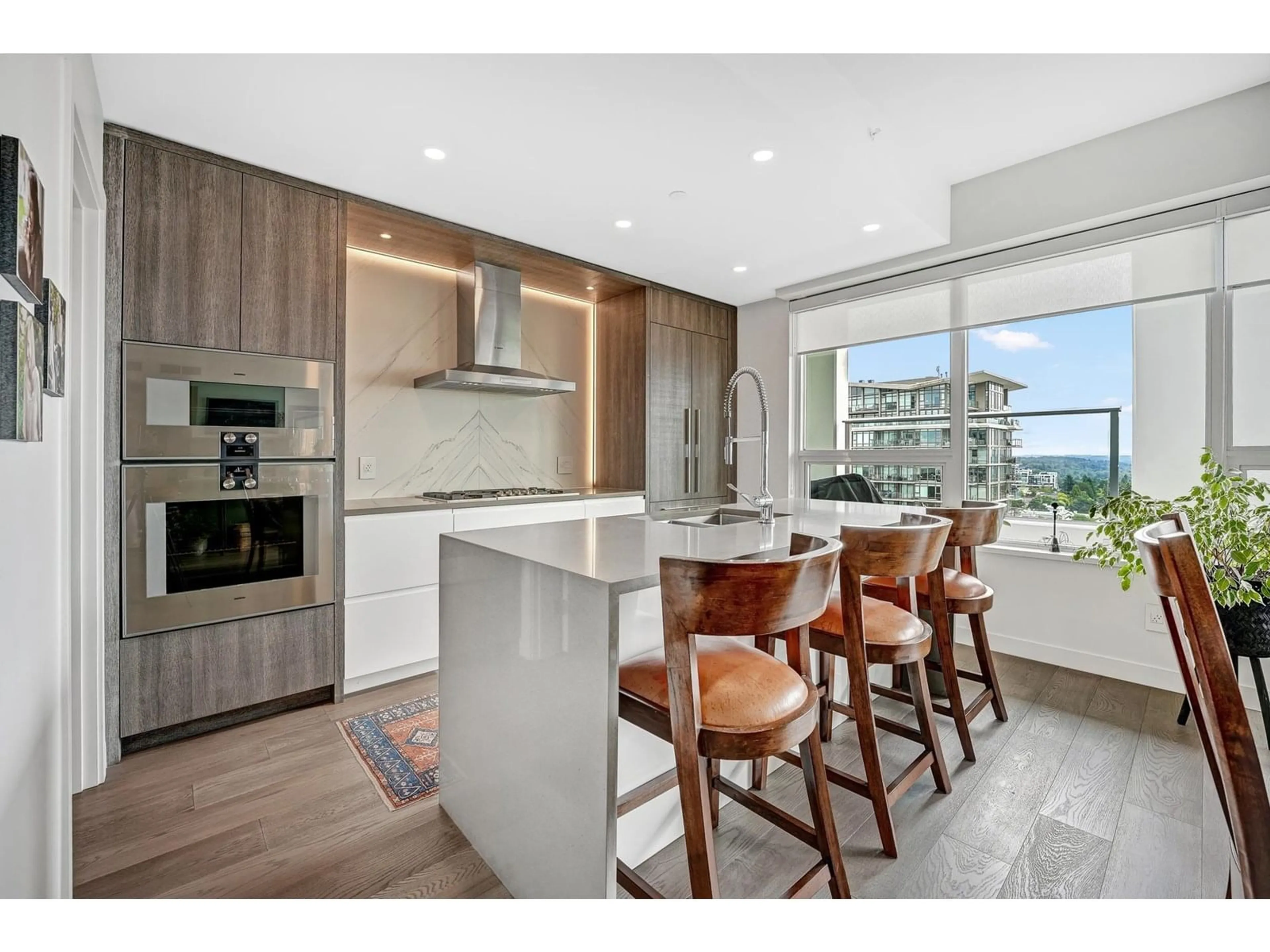 Open concept kitchen, unknown for 1302 - 1441 JOHNSTON, White Rock British Columbia V4B3Z4